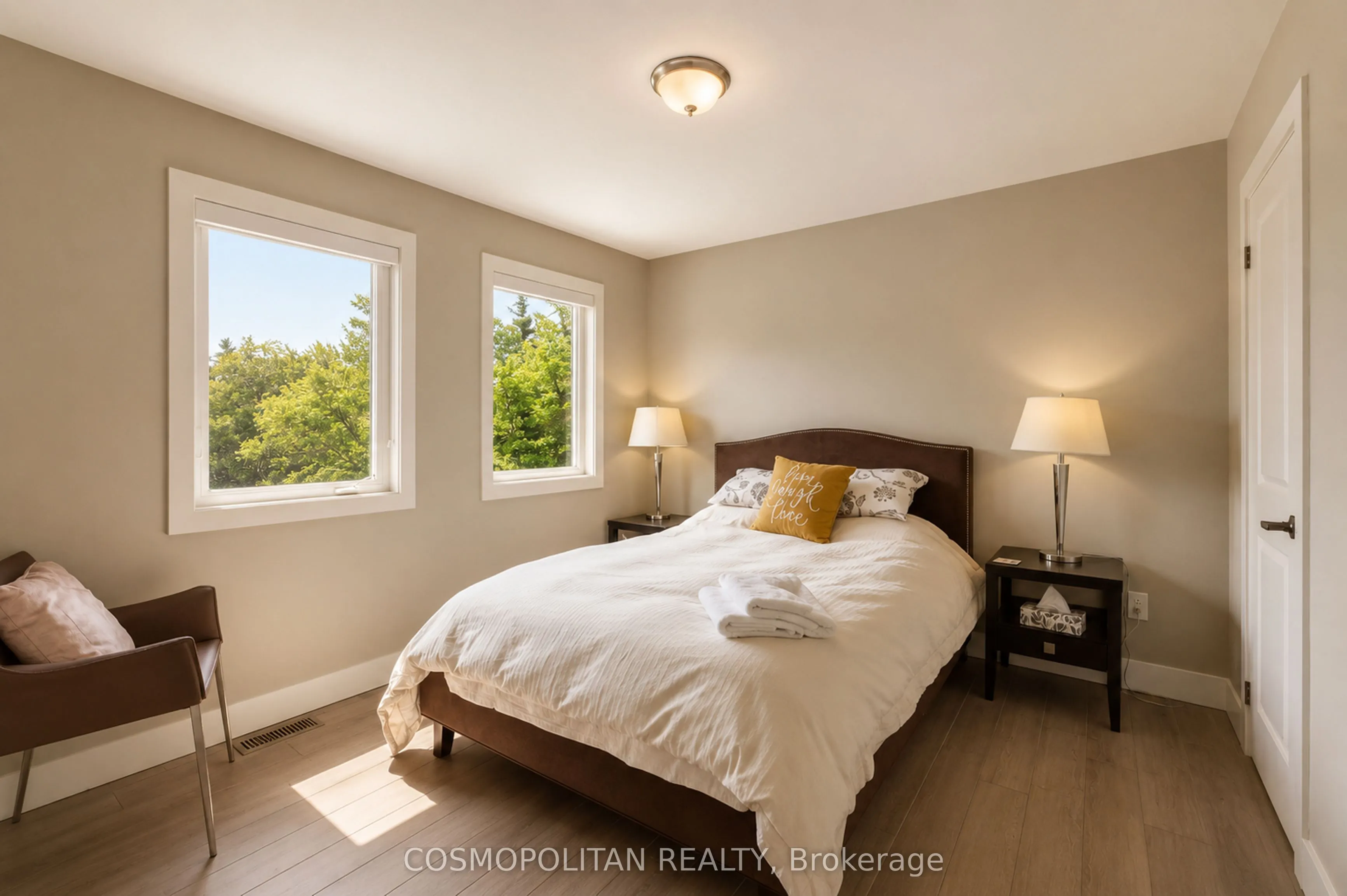 67 Rockmount Crescent
