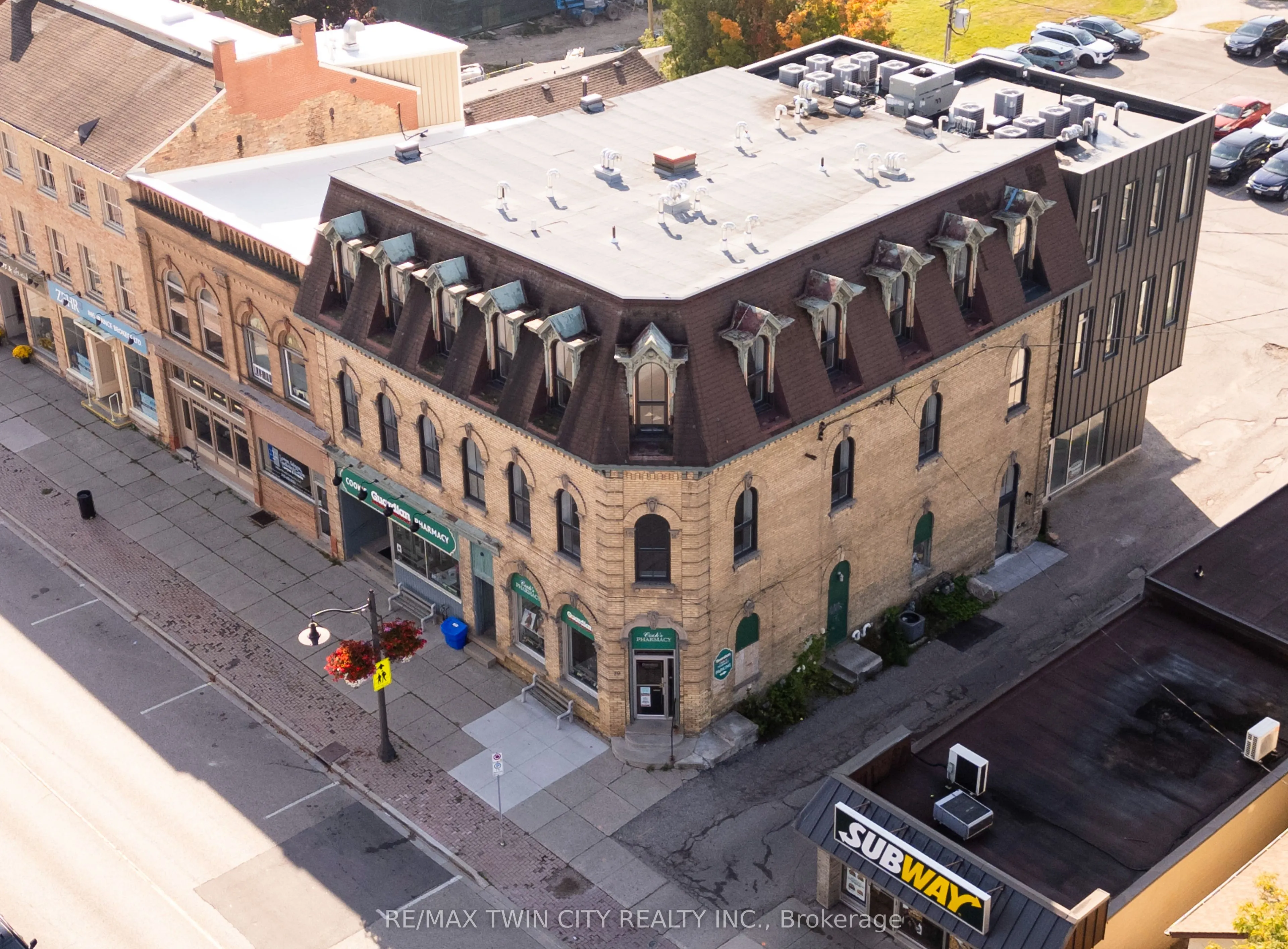 75 Huron Street #205