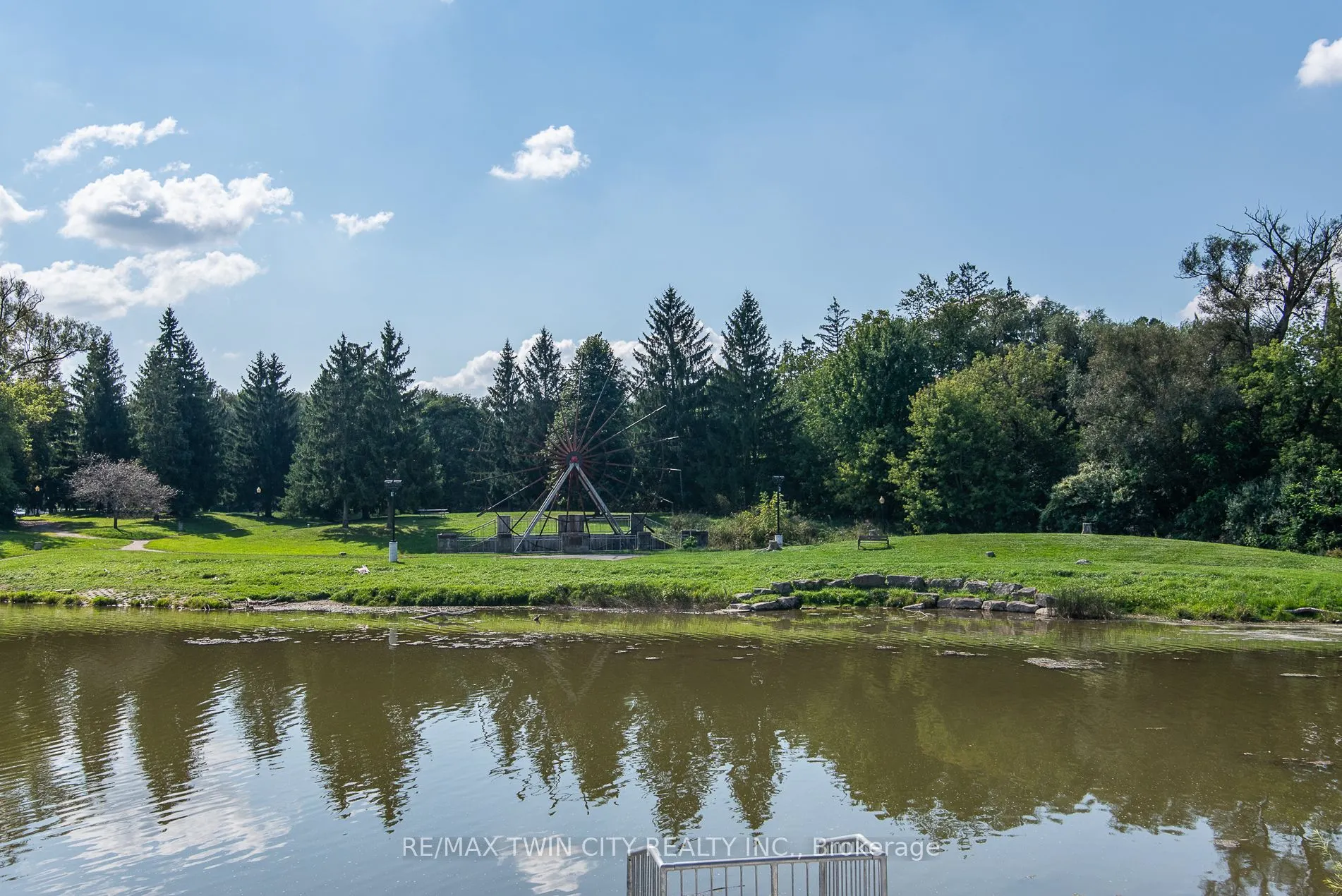 75 Huron Street #205