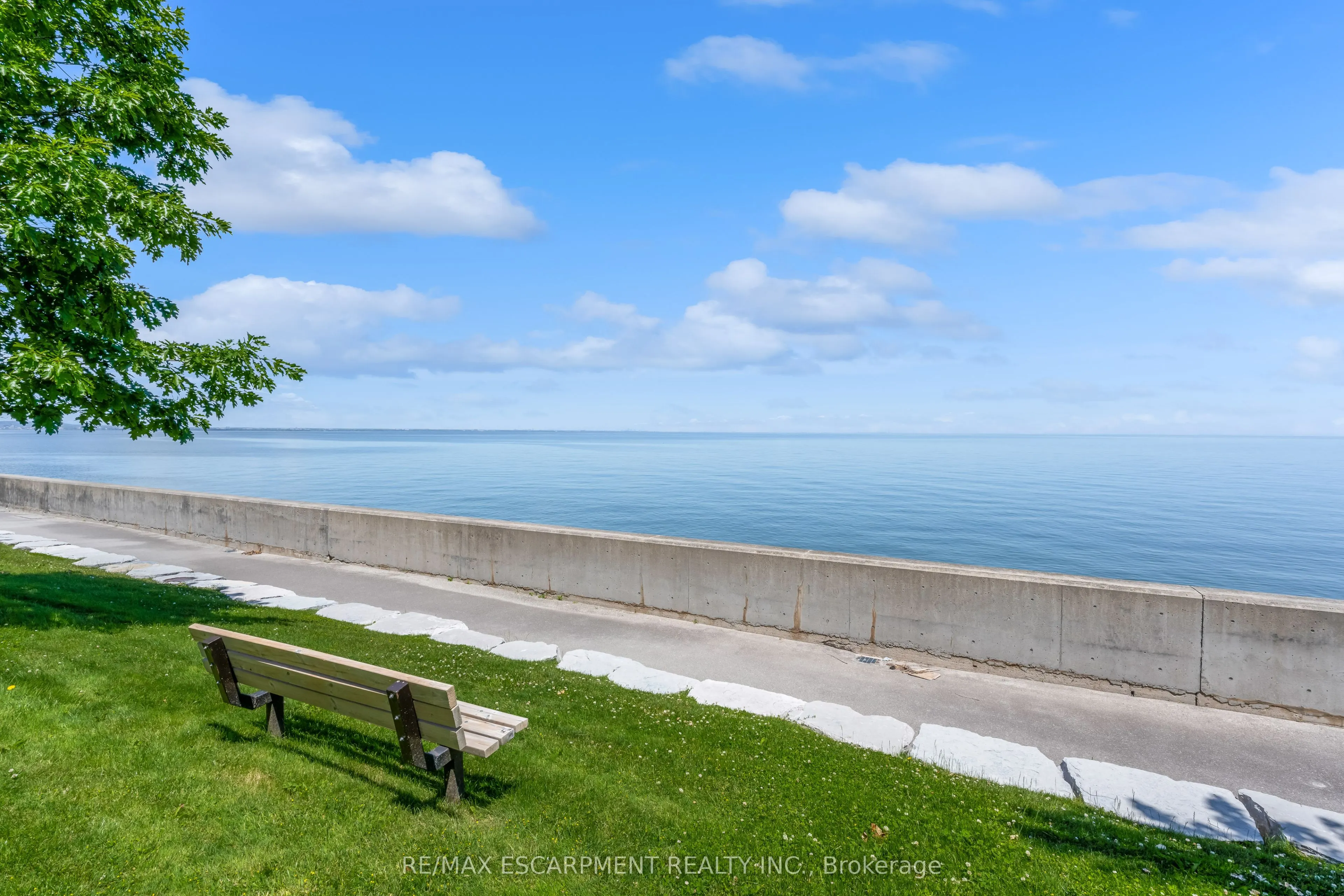 500 Green Road #1118