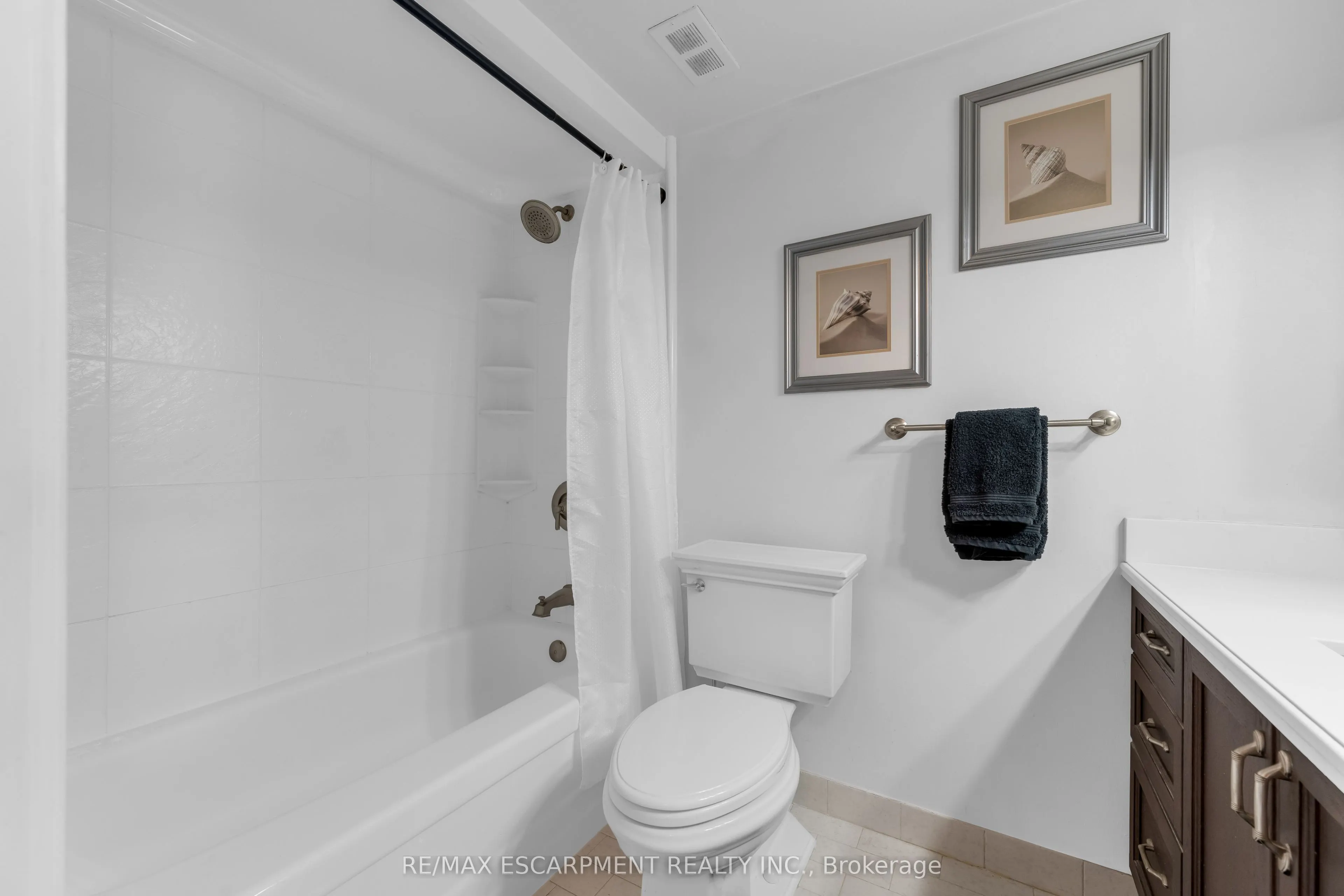 500 Green Road #1118