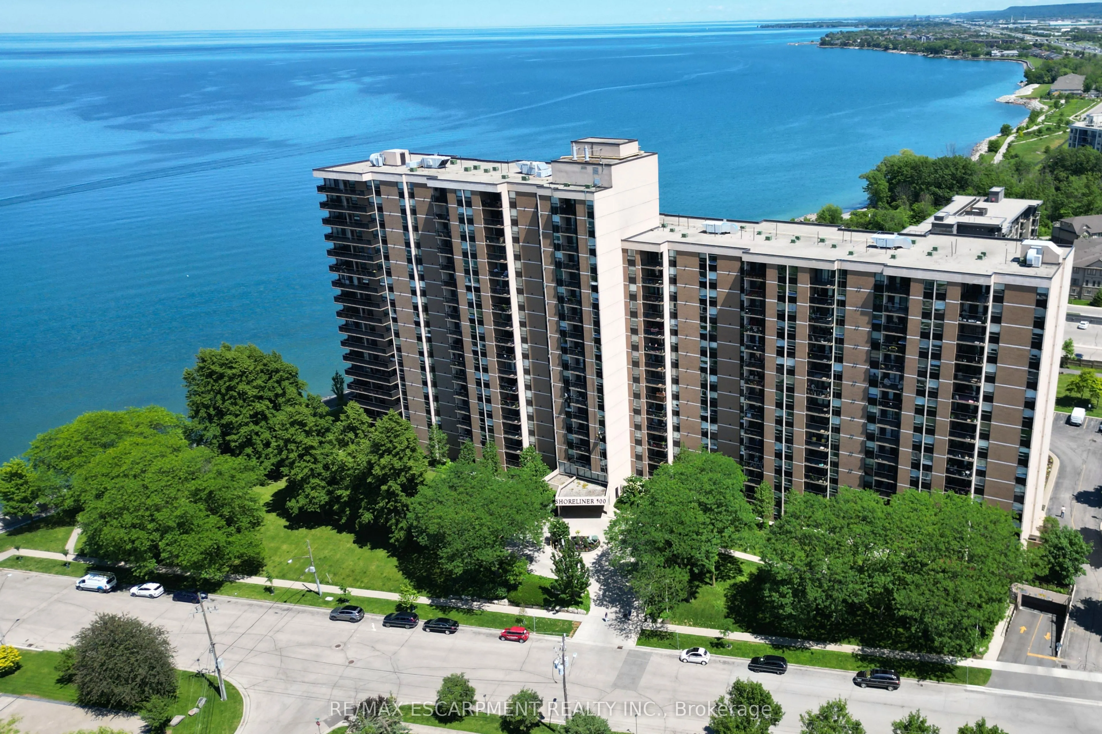 500 Green Road #1118