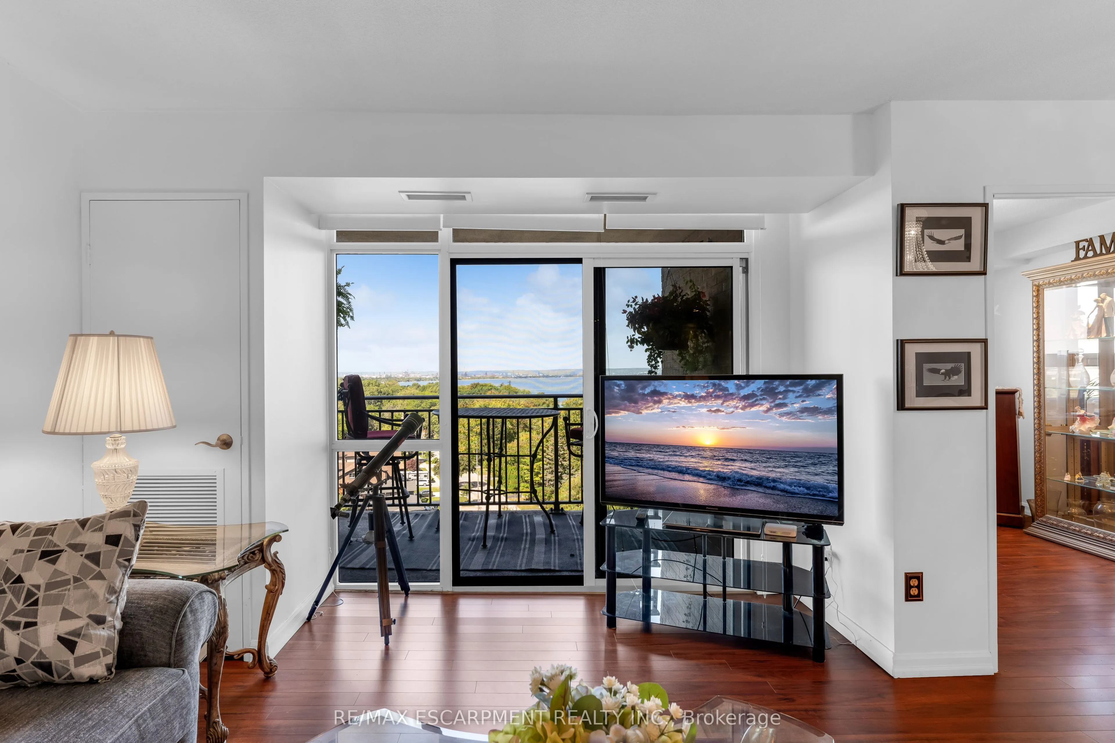500 Green Road #1118