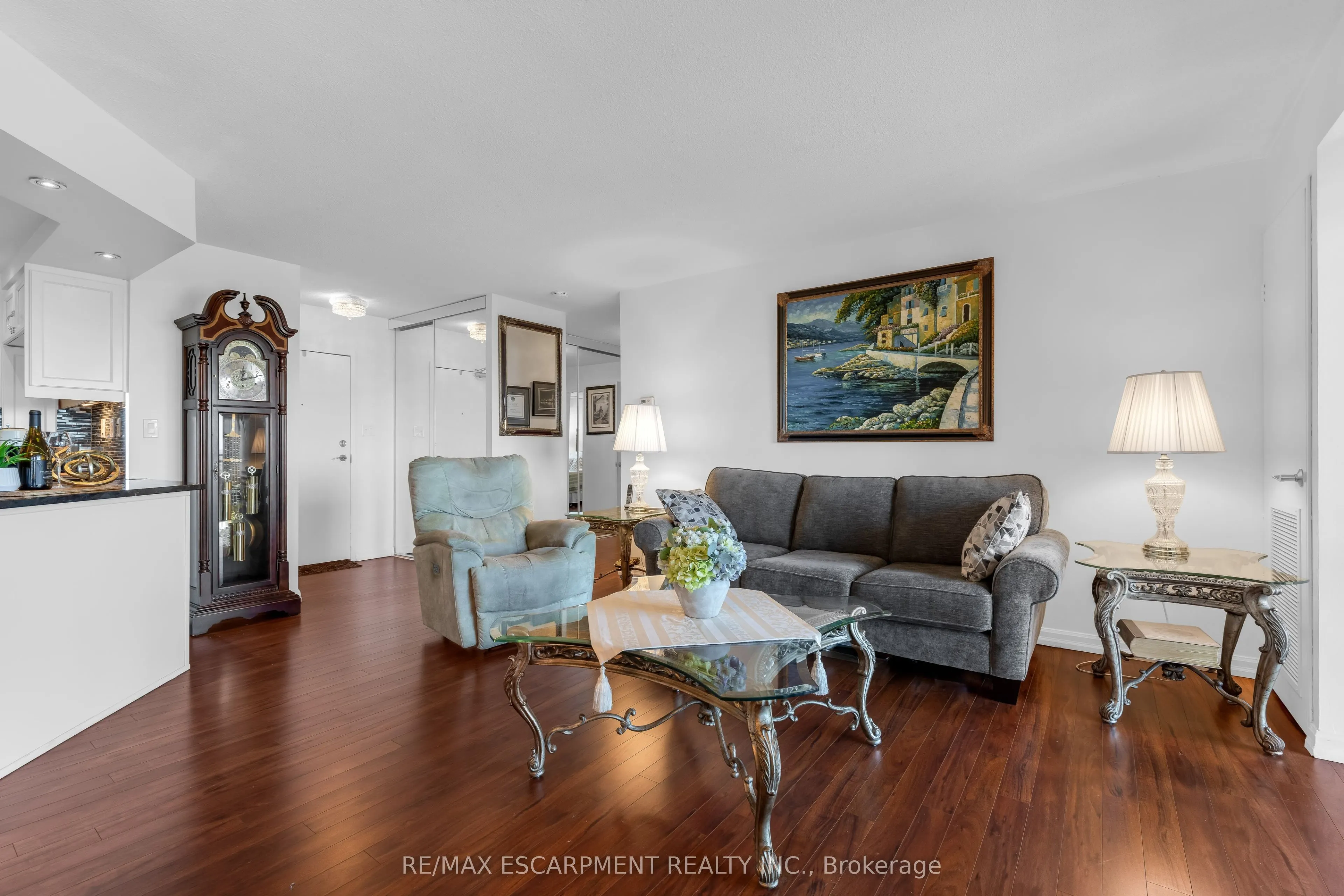 500 Green Road #1118