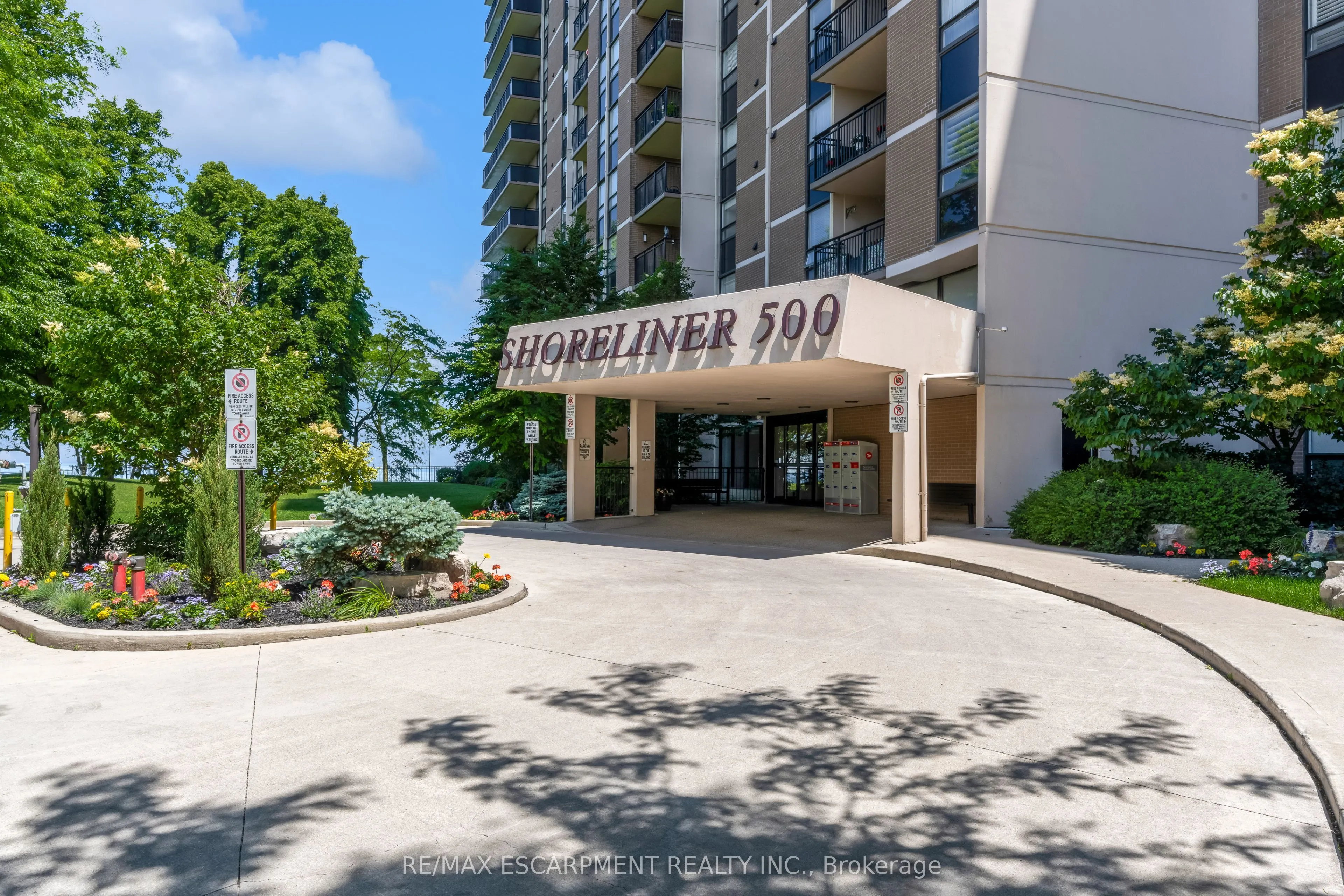 500 Green Road #1118