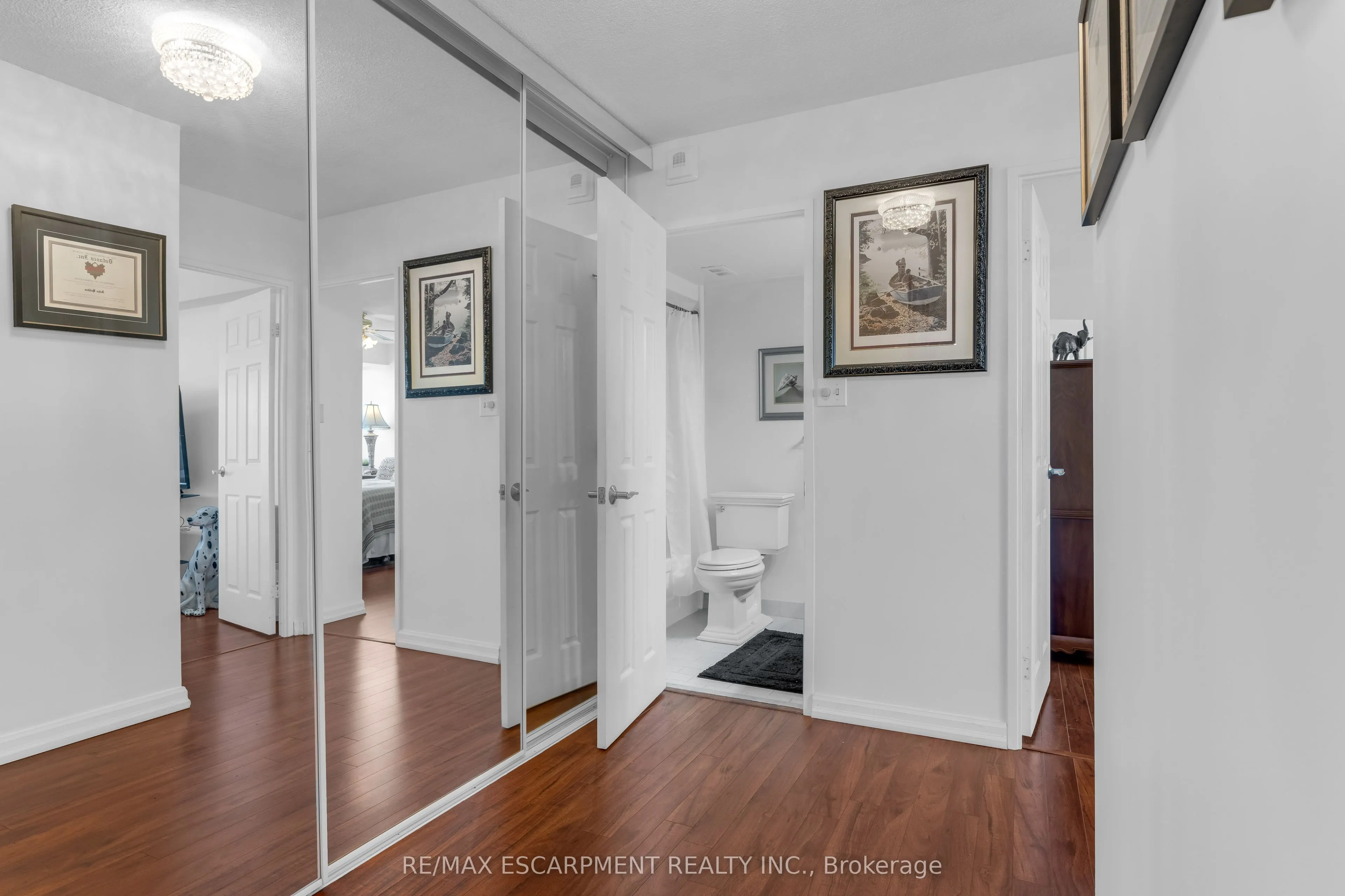500 Green Road #1118