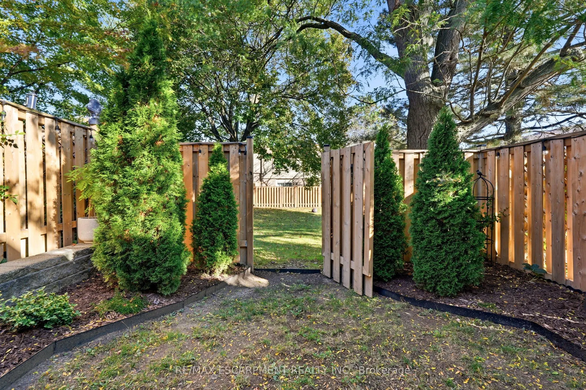 1550 Garth Street #17