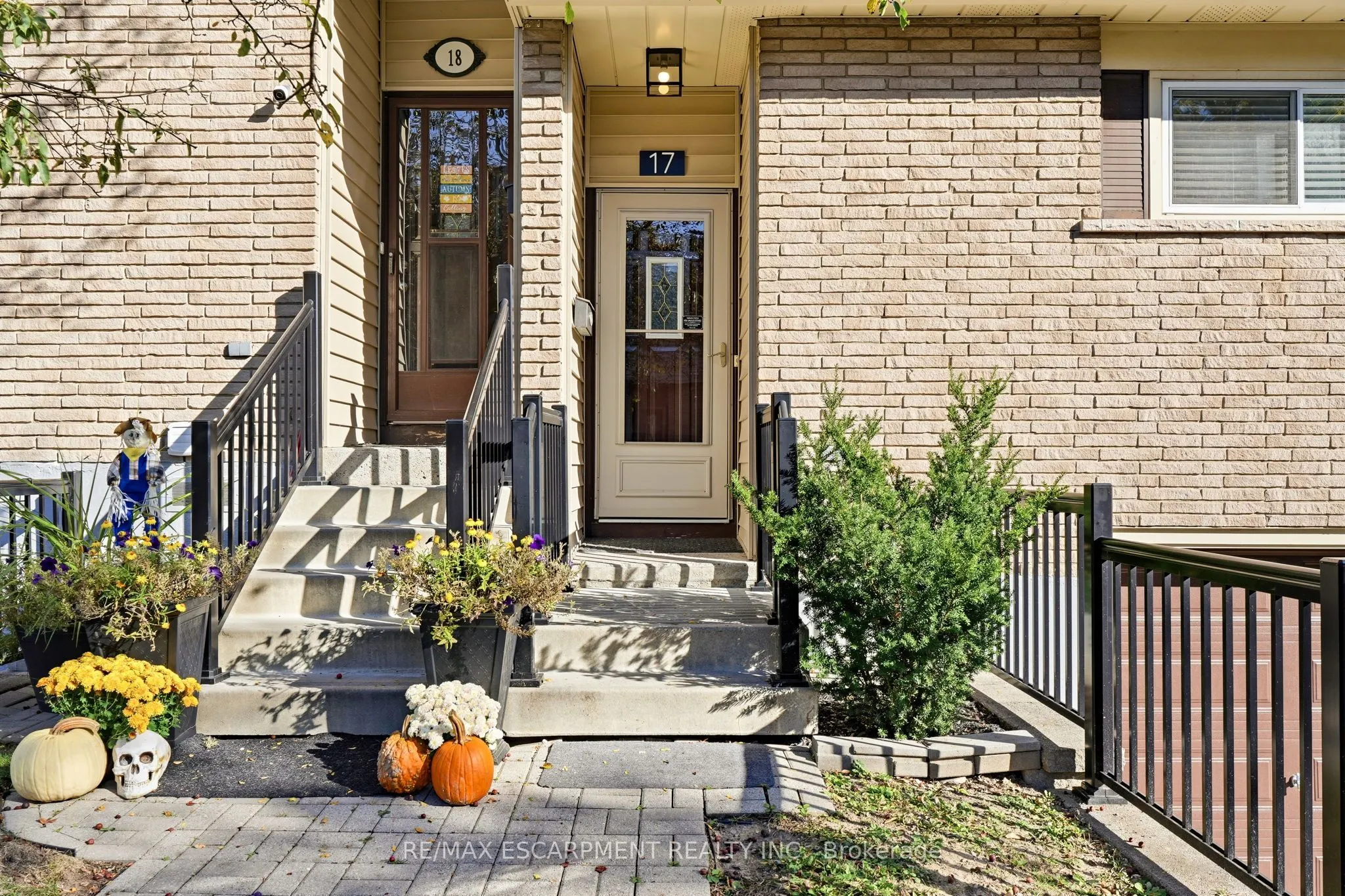 1550 Garth Street #17