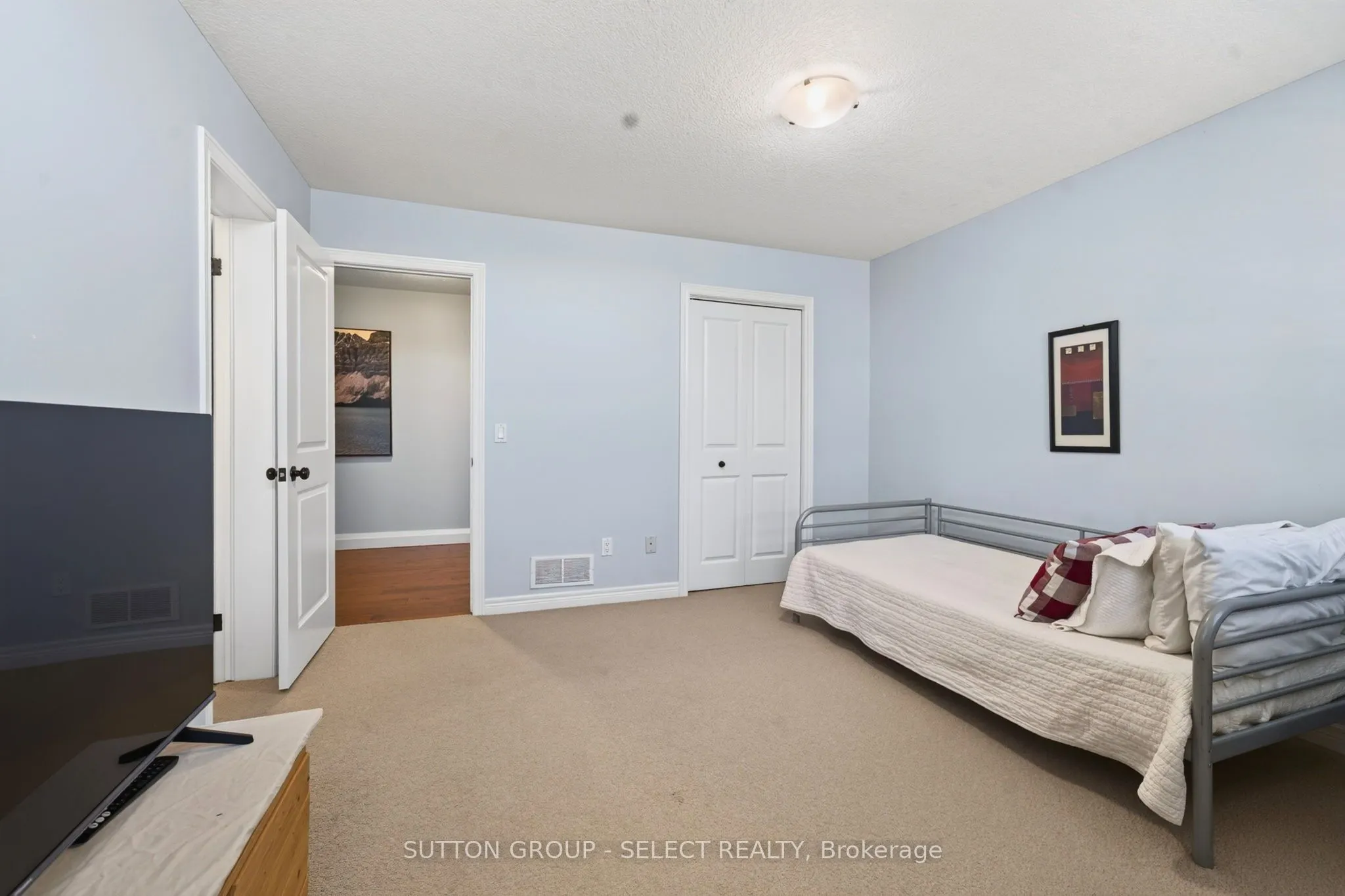 563 Firefly Drive