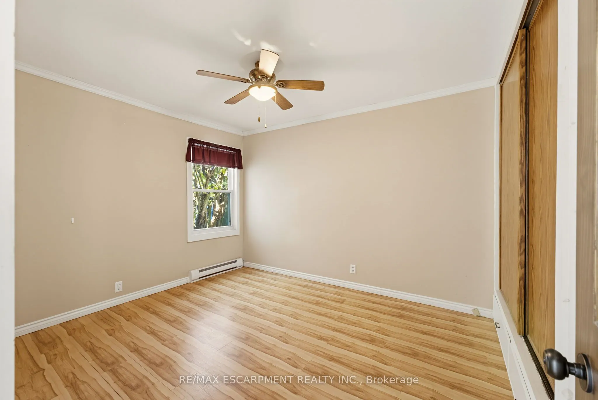 9 Spencer Avenue
