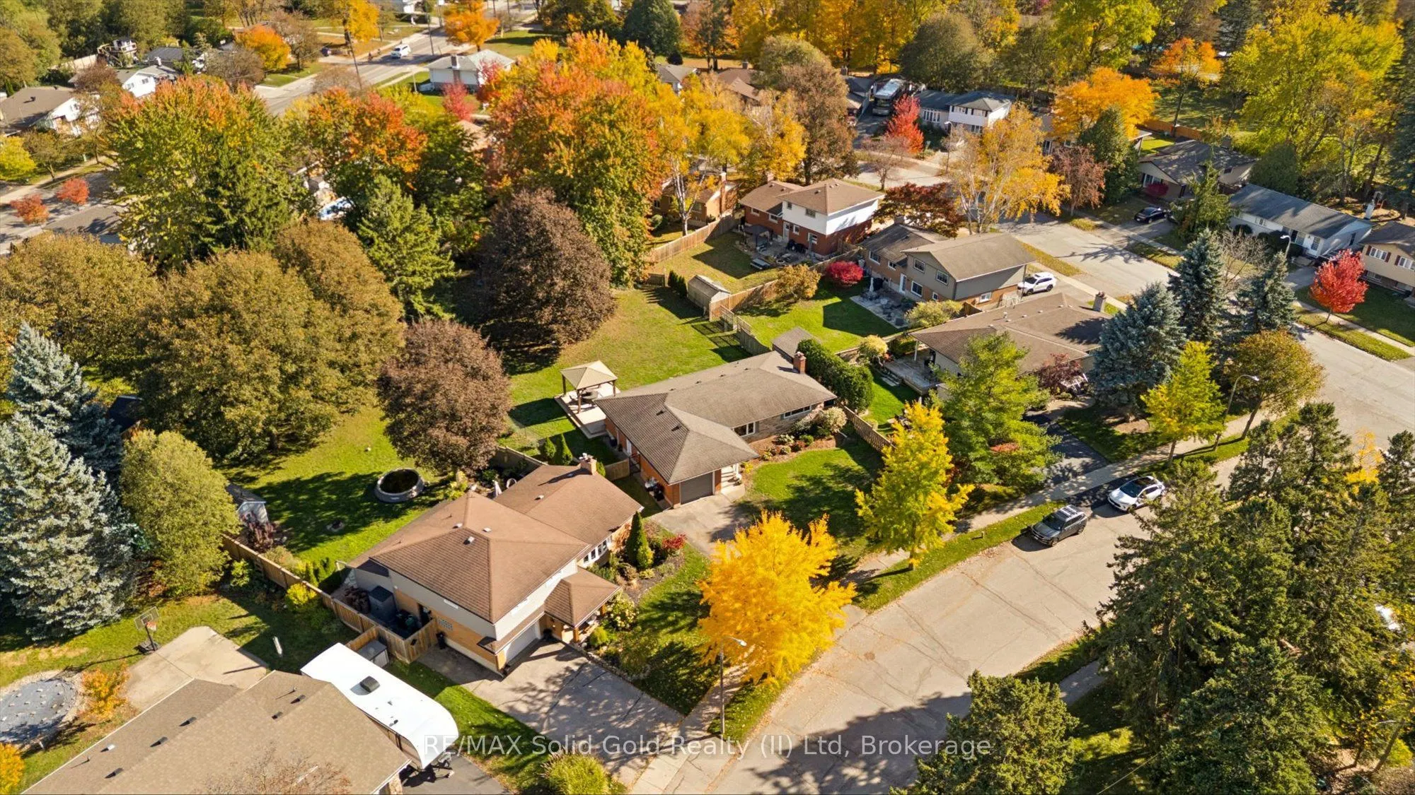 18 Evelyn Crescent