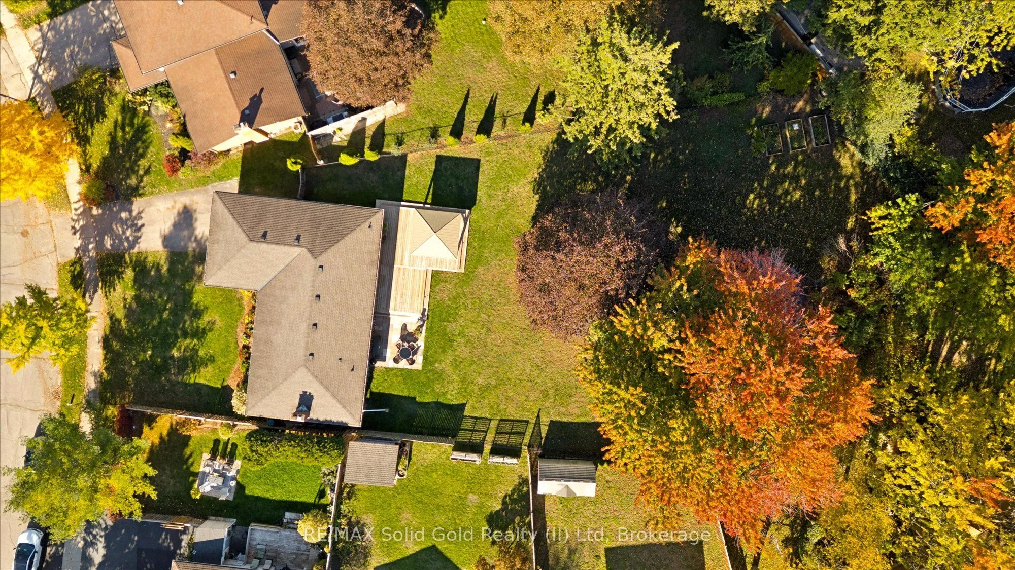 18 Evelyn Crescent