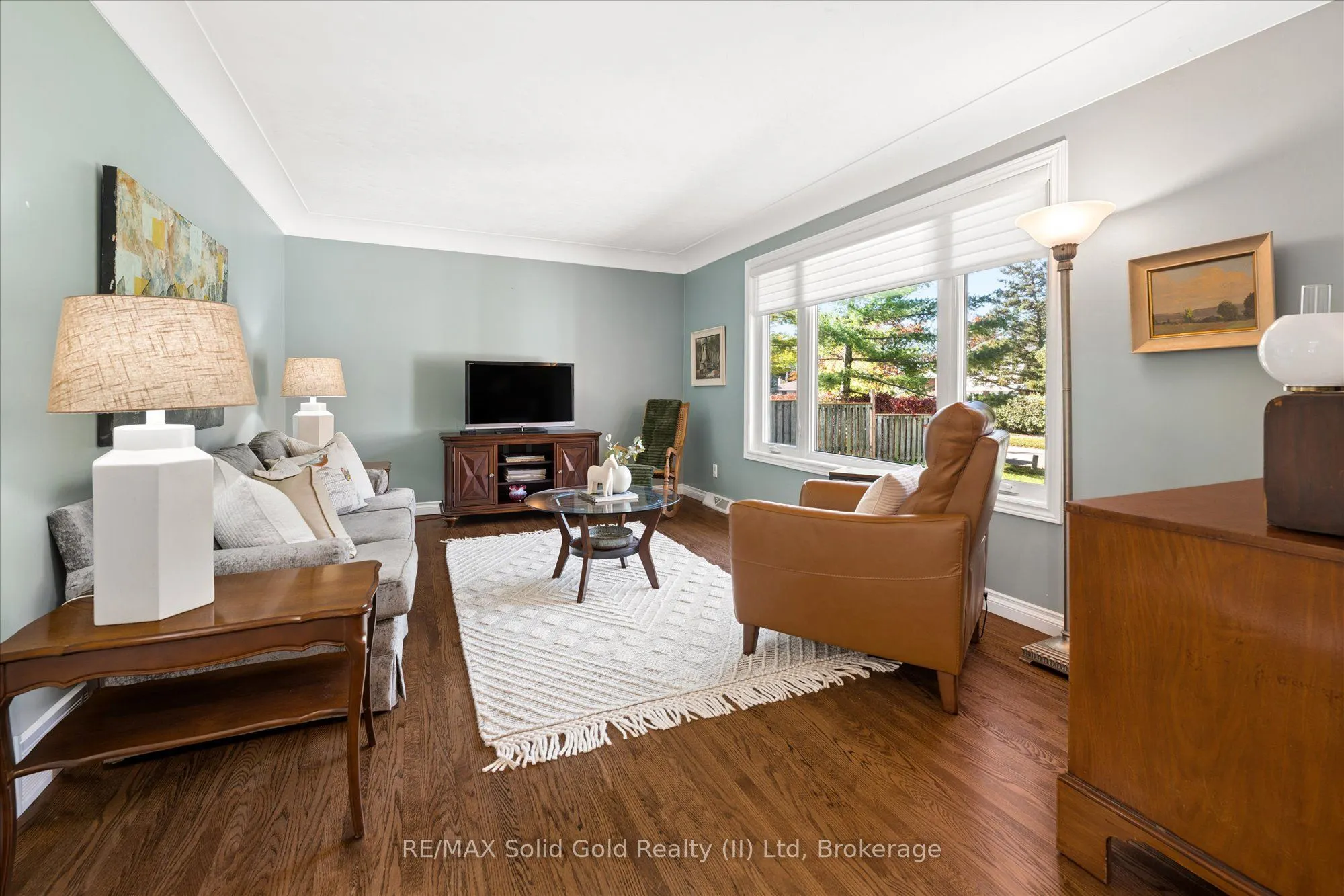 18 Evelyn Crescent
