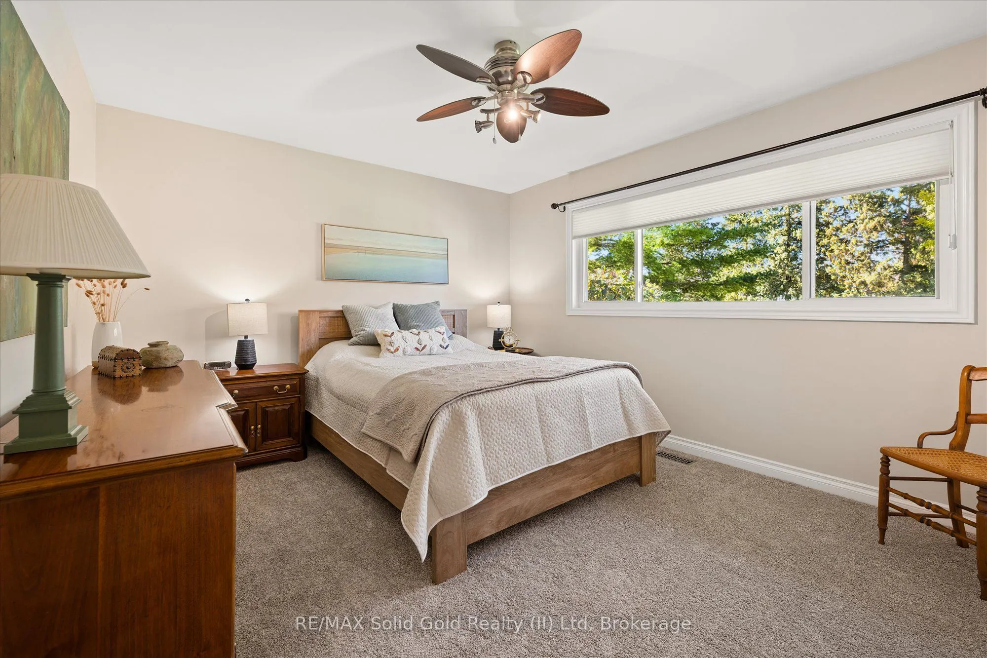18 Evelyn Crescent