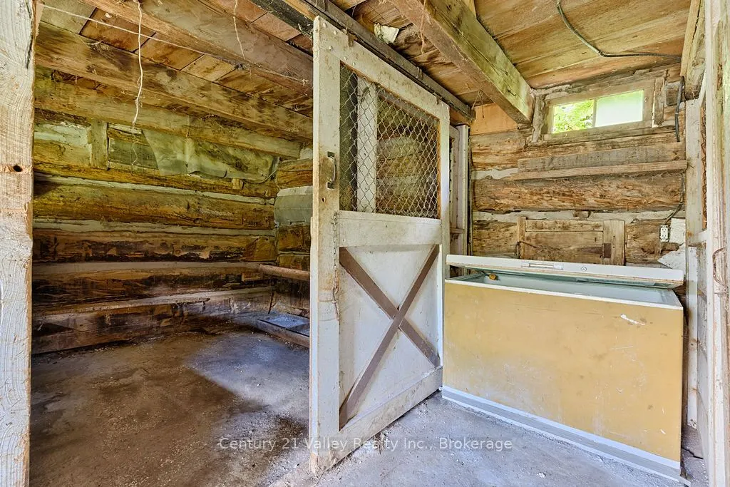 154 Mccauley Mountain Road