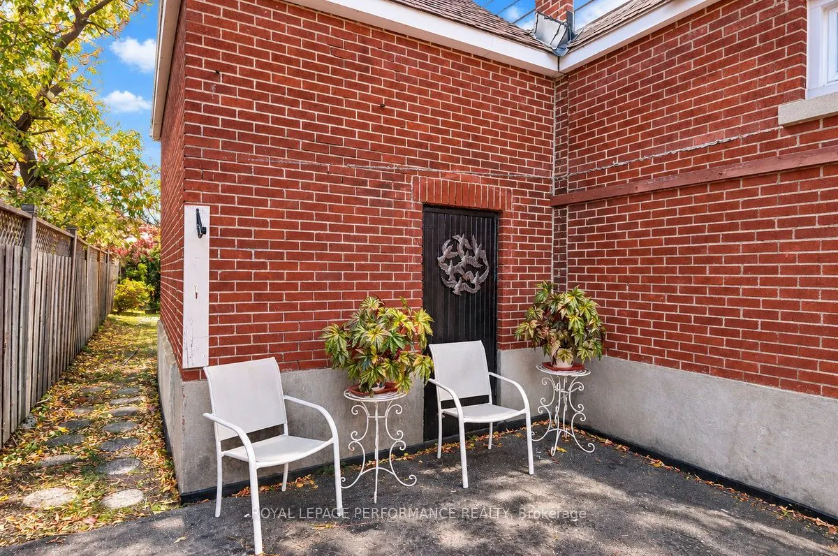 103 Glynn Avenue