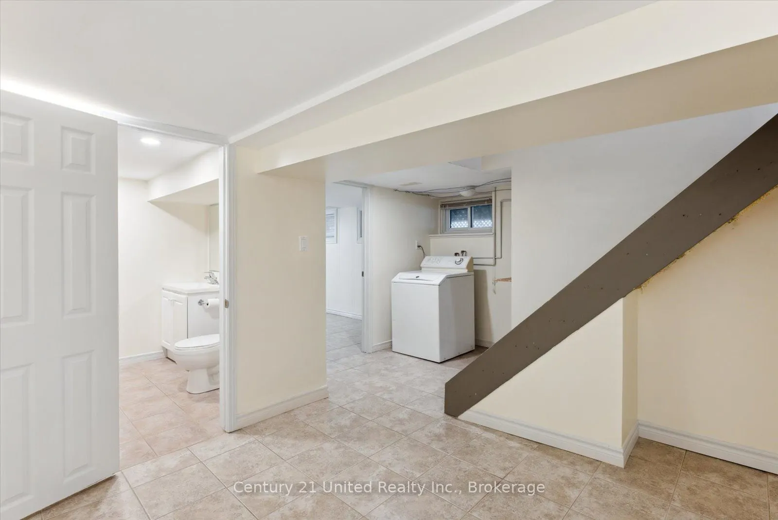 556 Edison Avenue #B