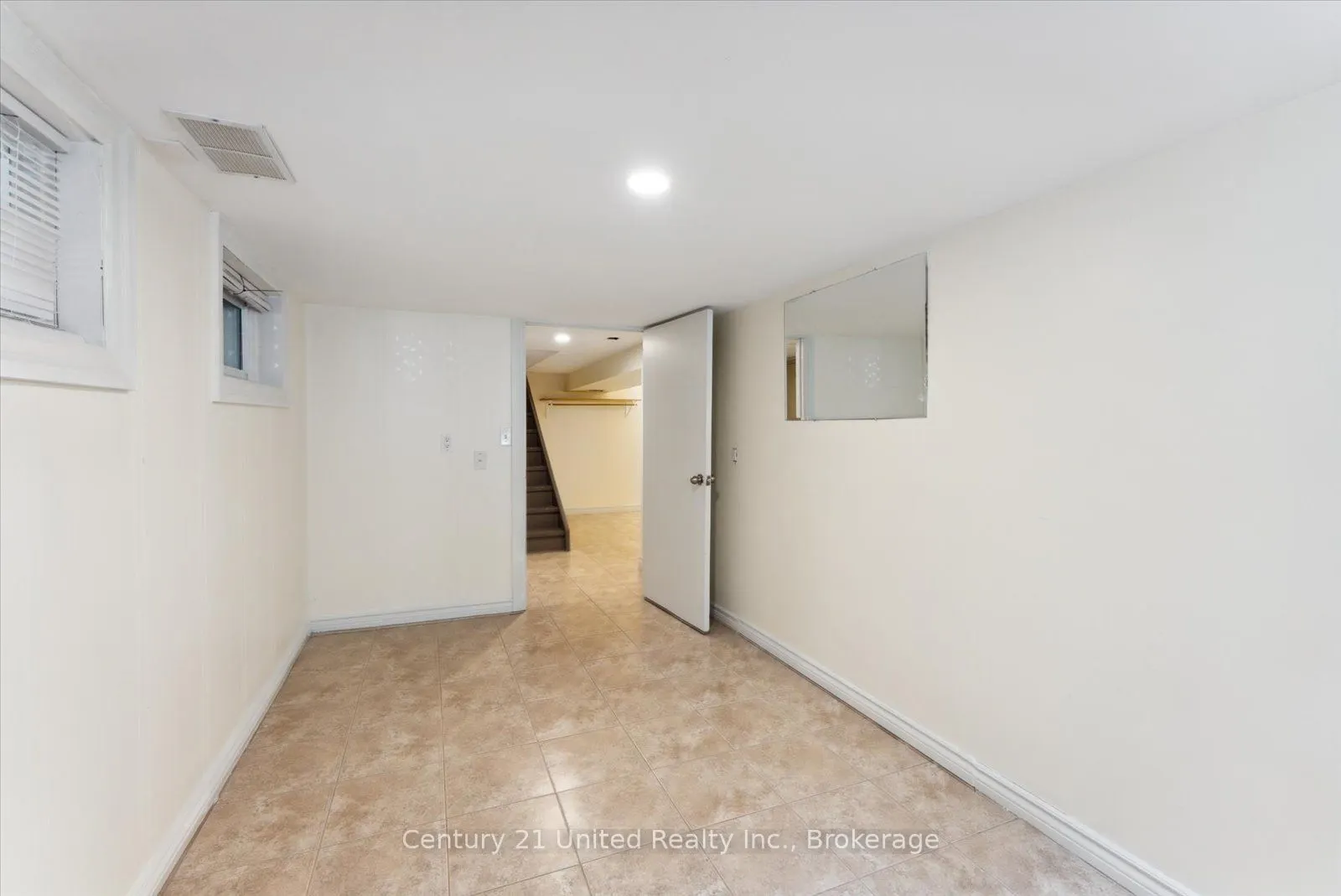 556 Edison Avenue #B