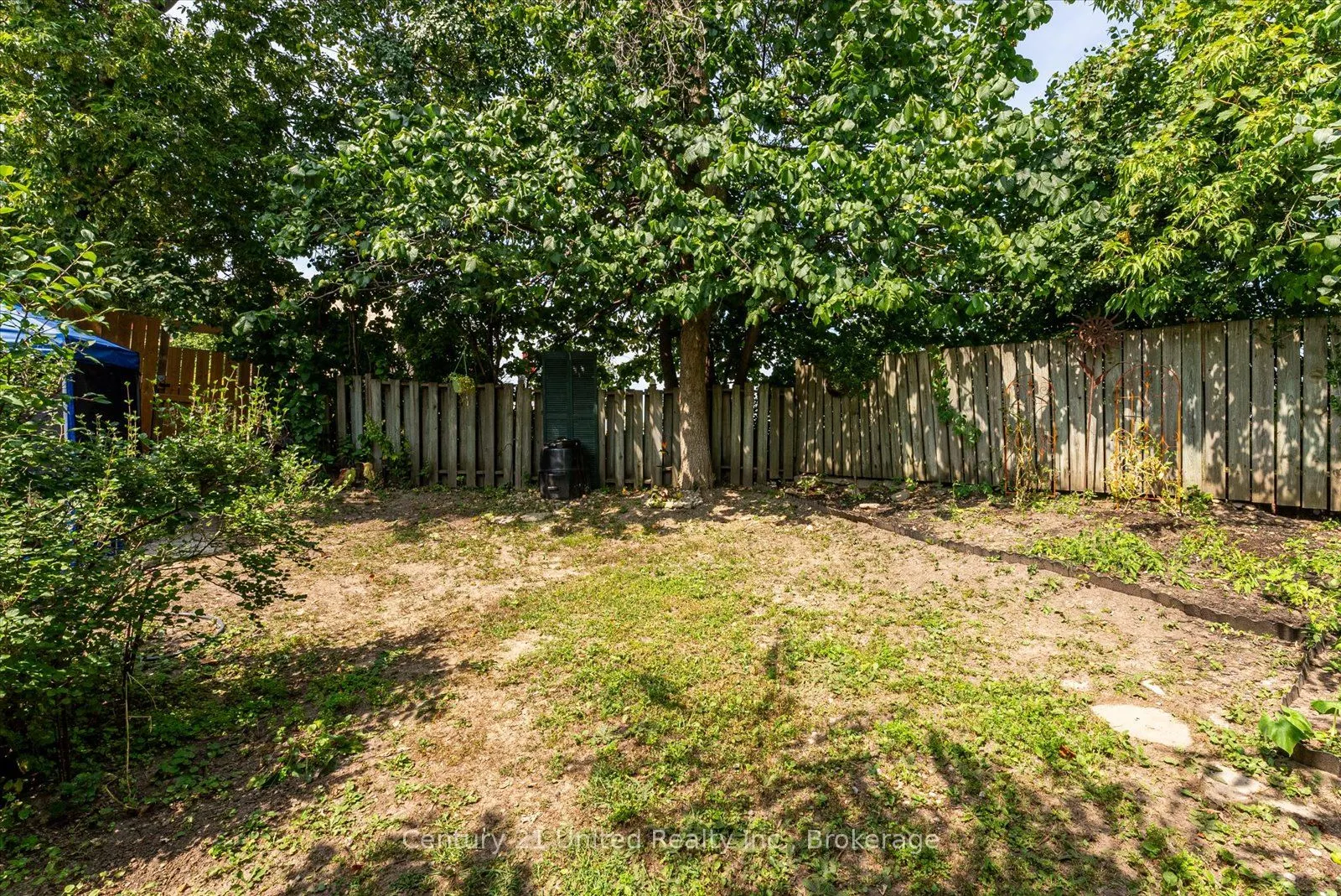 556 Edison Avenue #B