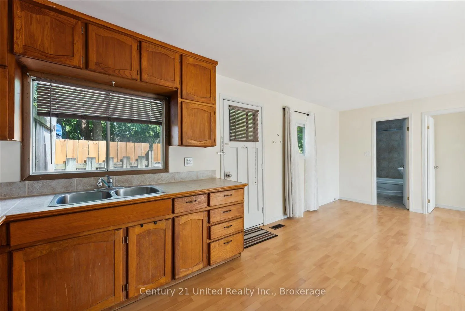 556 Edison Avenue #B