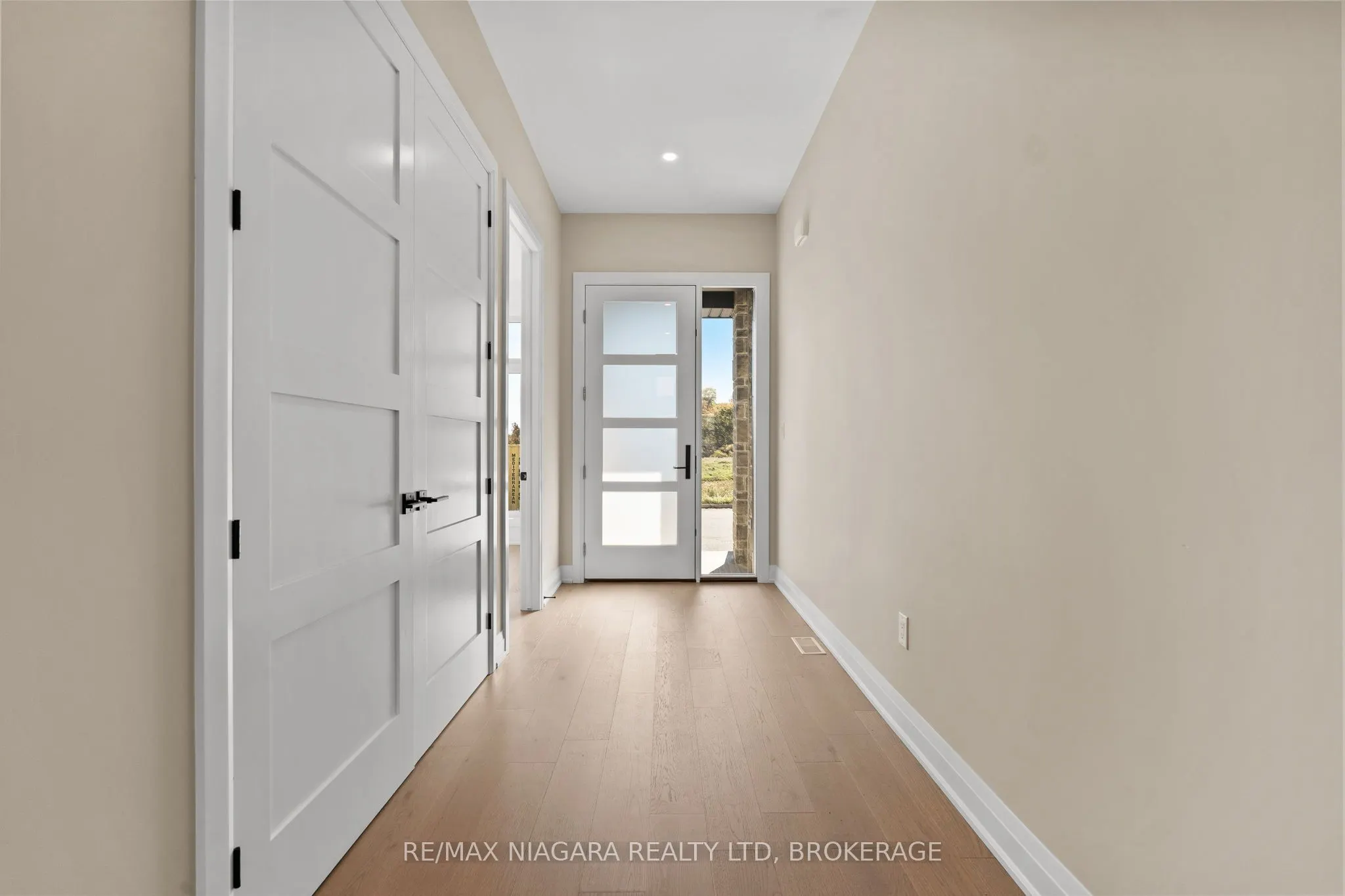 9 Primrose Street #13