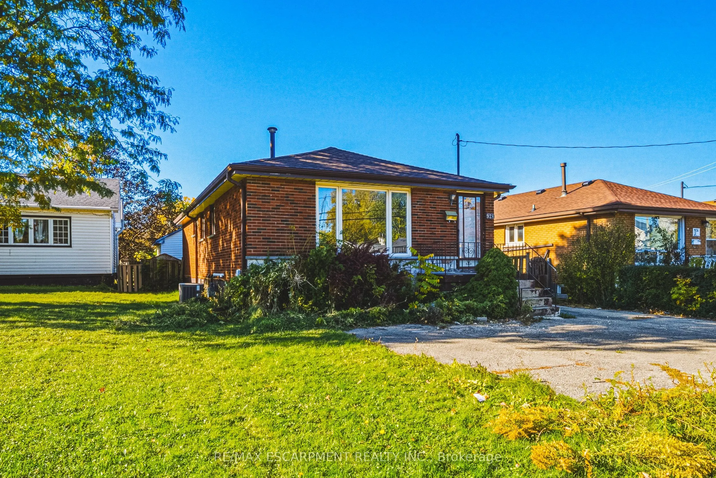 928 Upper Gage Avenue