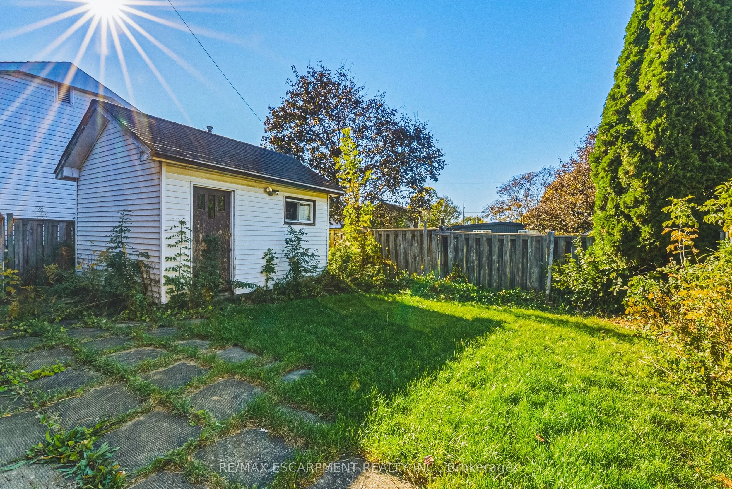 928 Upper Gage Avenue