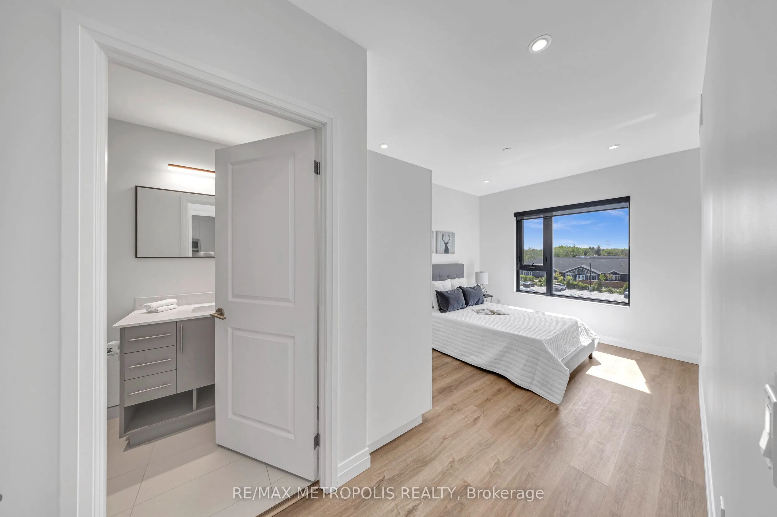 525 New Dundee Road #322