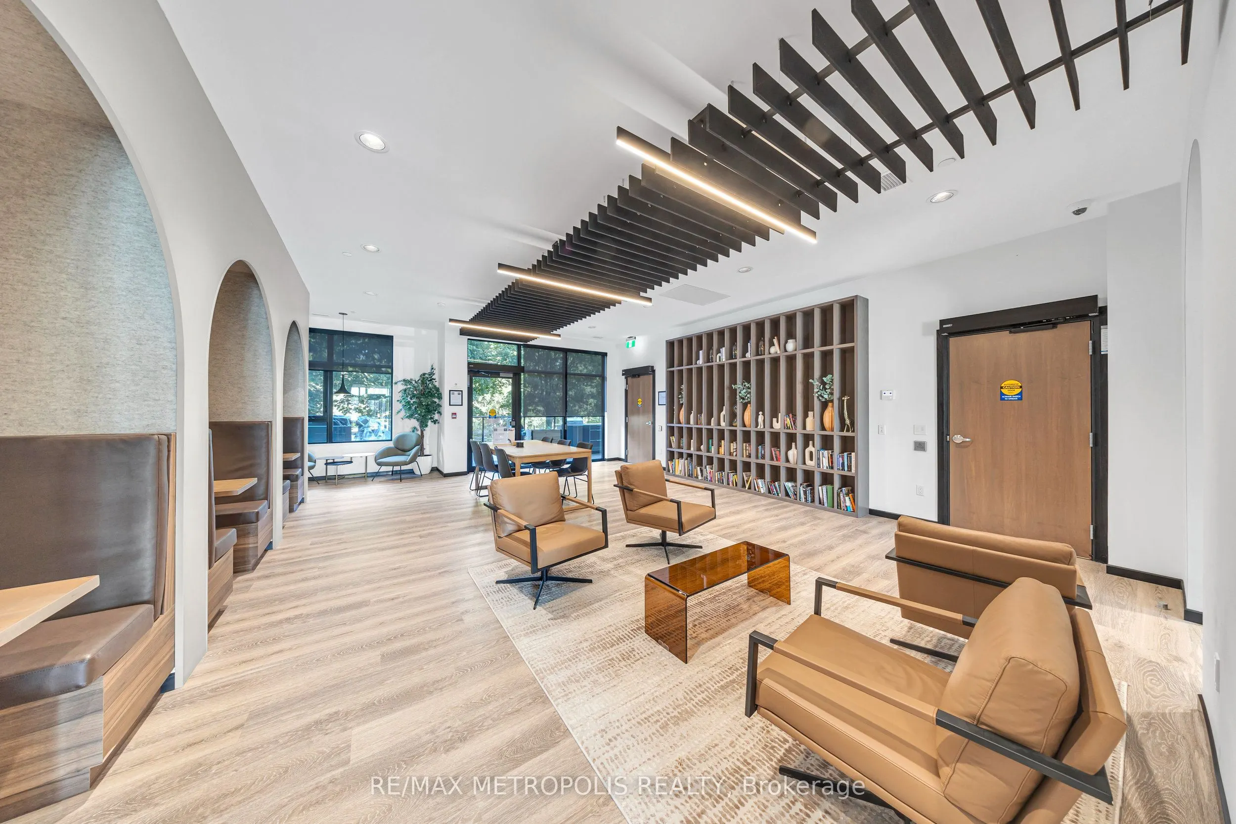 525 New Dundee Road #322