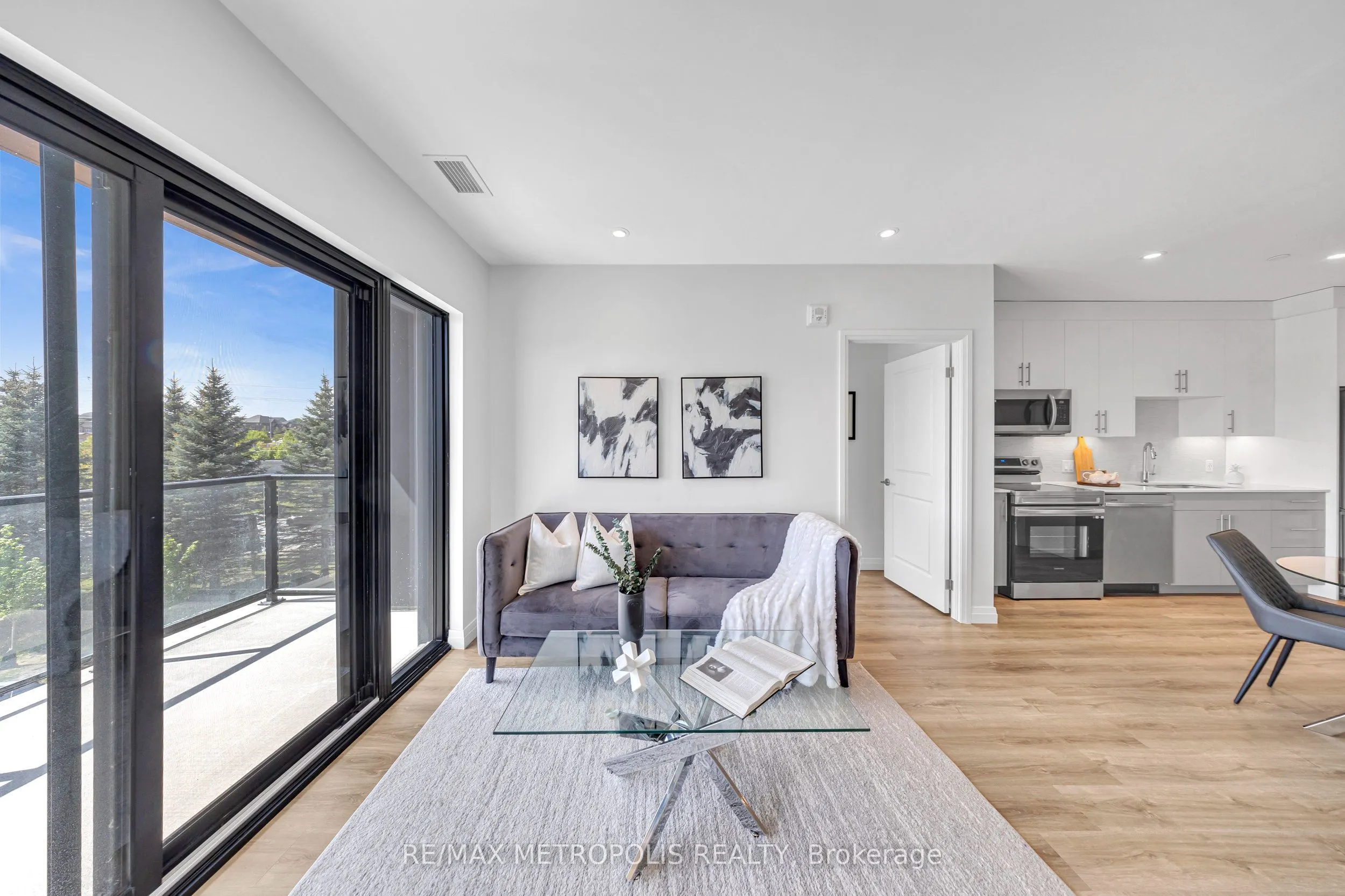 525 New Dundee Road #322