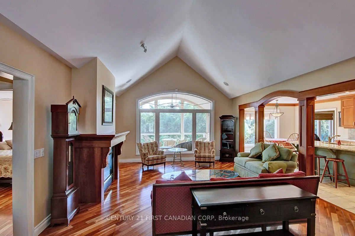 581 Plane Tree Drive