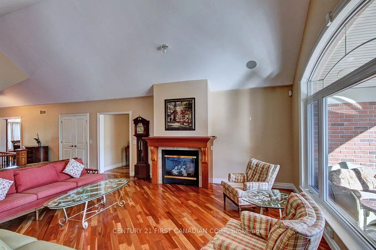 581 Plane Tree Drive