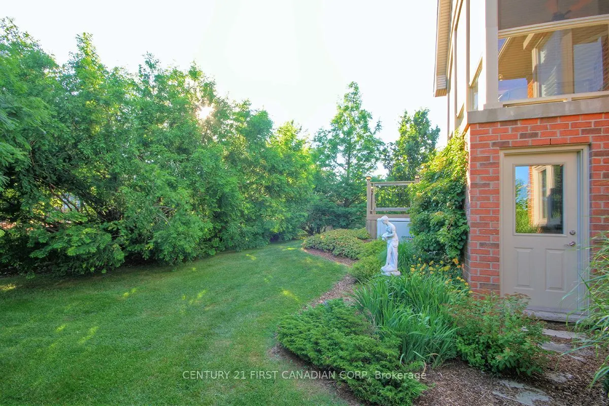 581 Plane Tree Drive