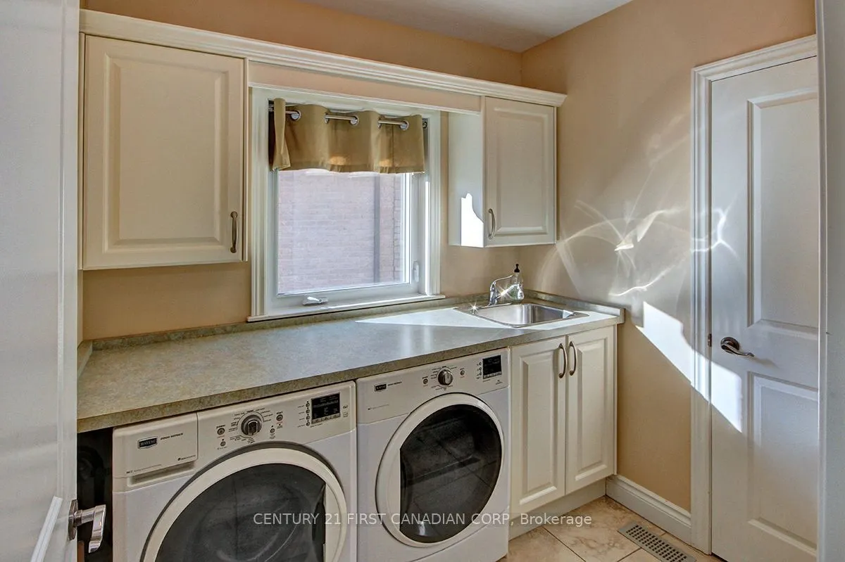 581 Plane Tree Drive