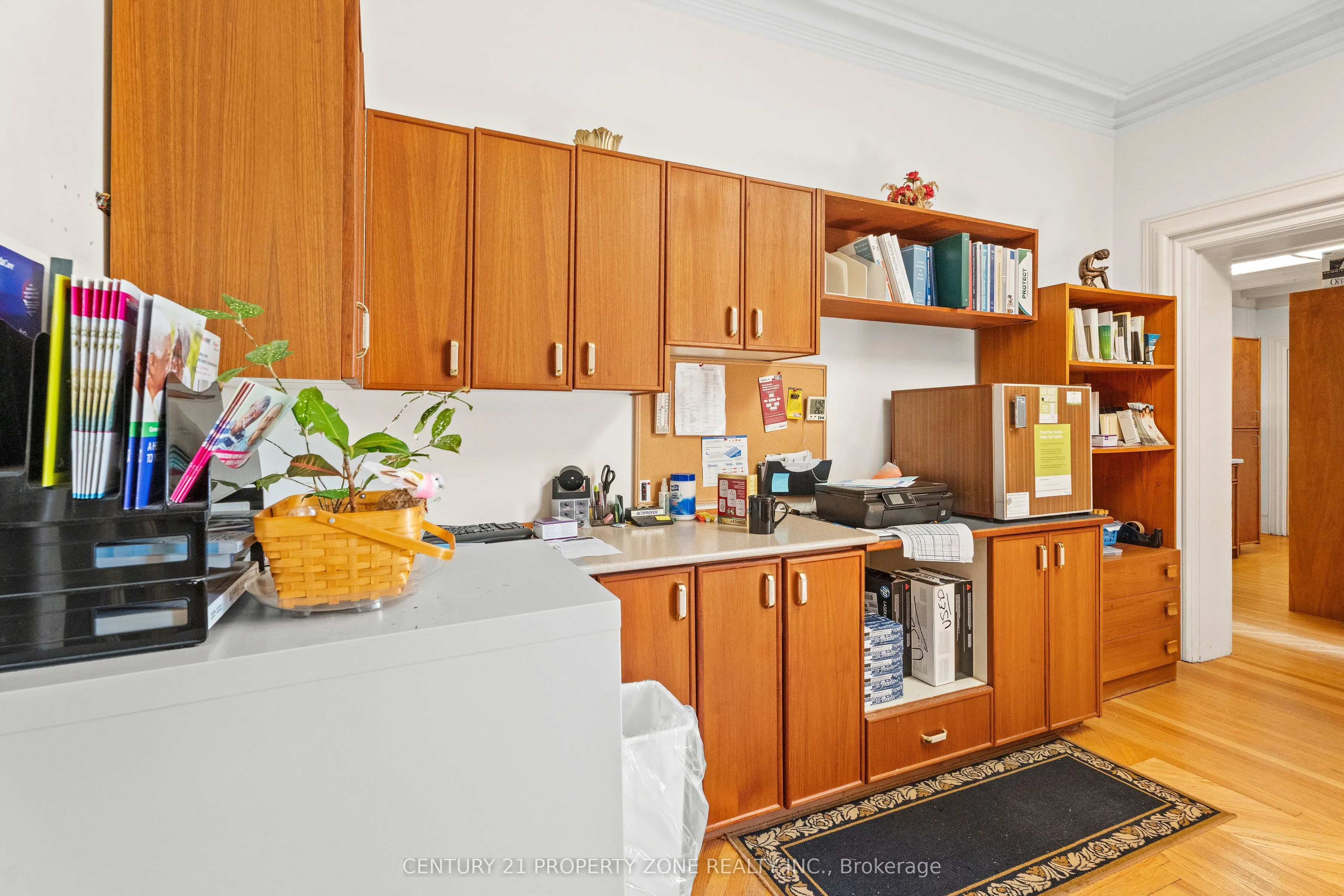 436 Second Street E