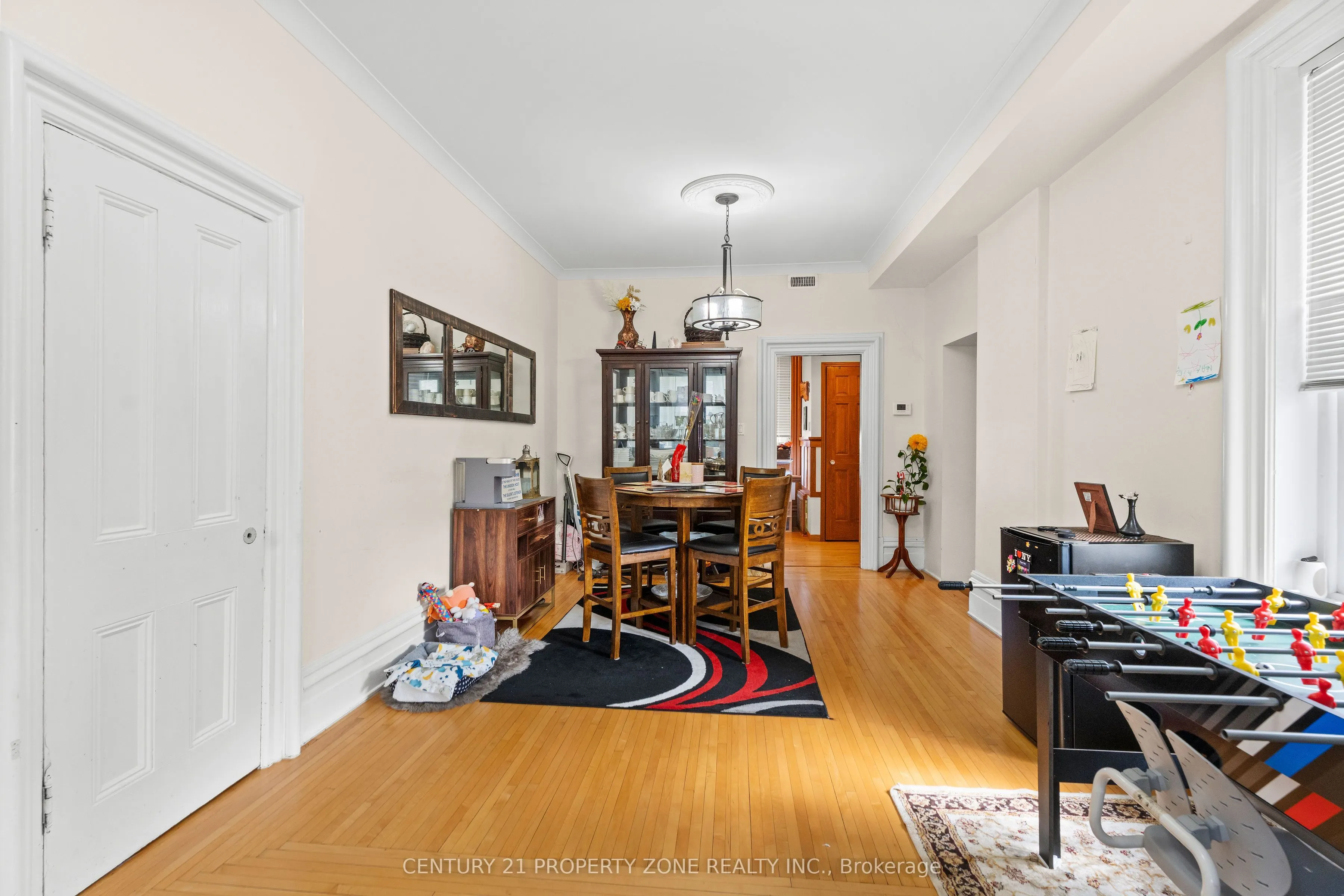 436 Second Street E