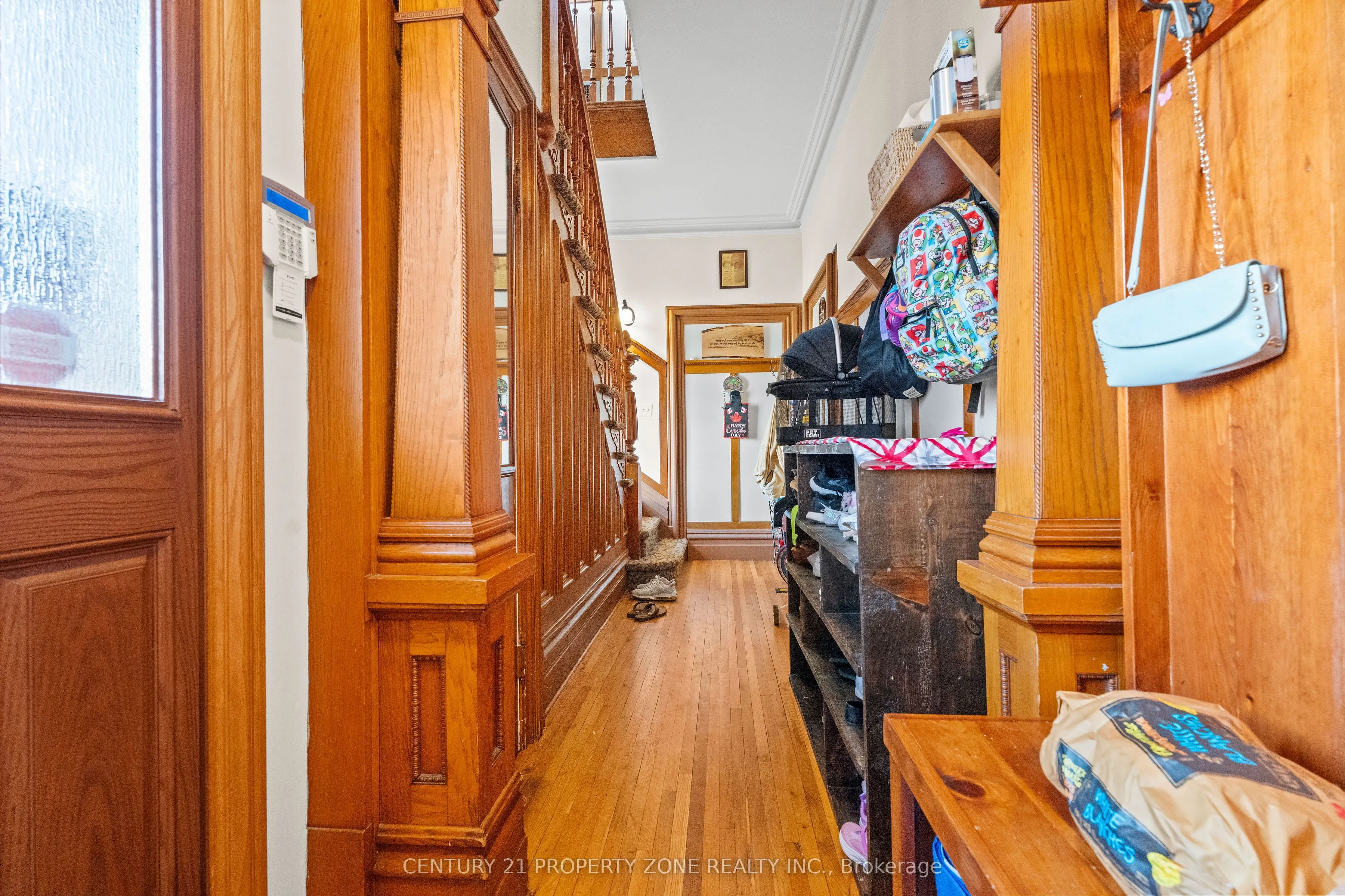 436 Second Street E