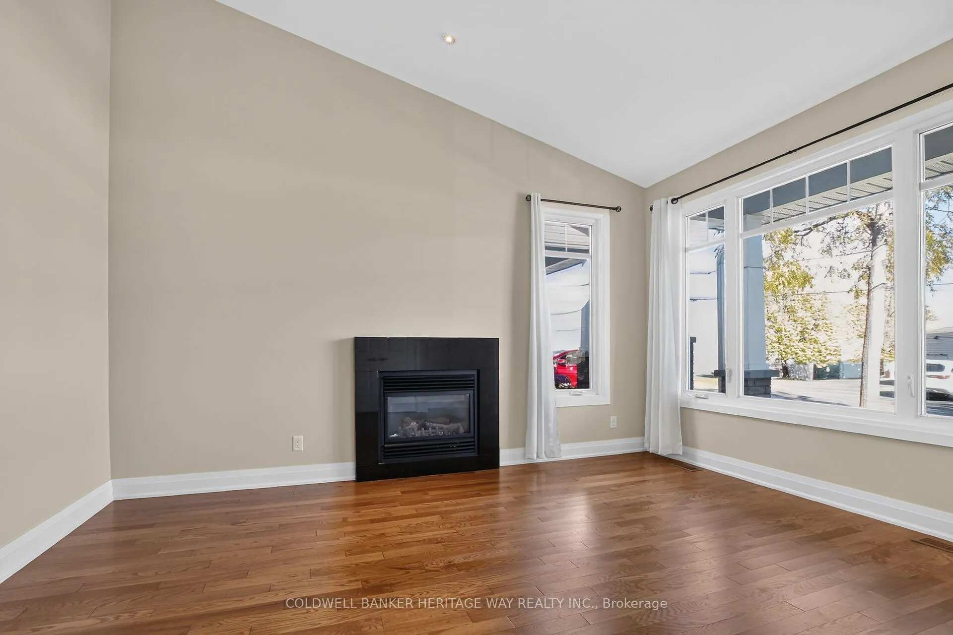 135 Elizabeth Street