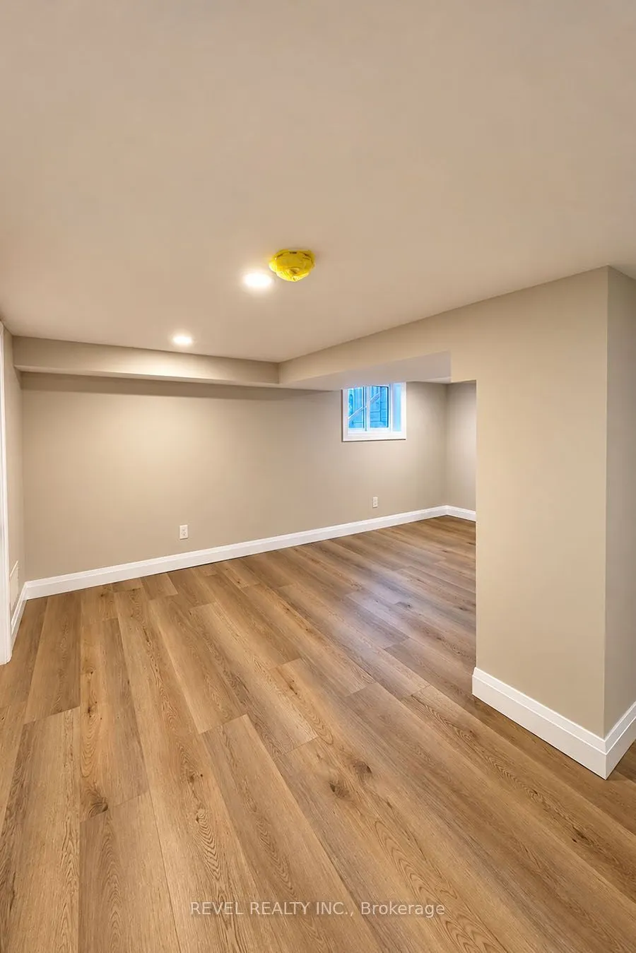 160 Catharine Avenue #1