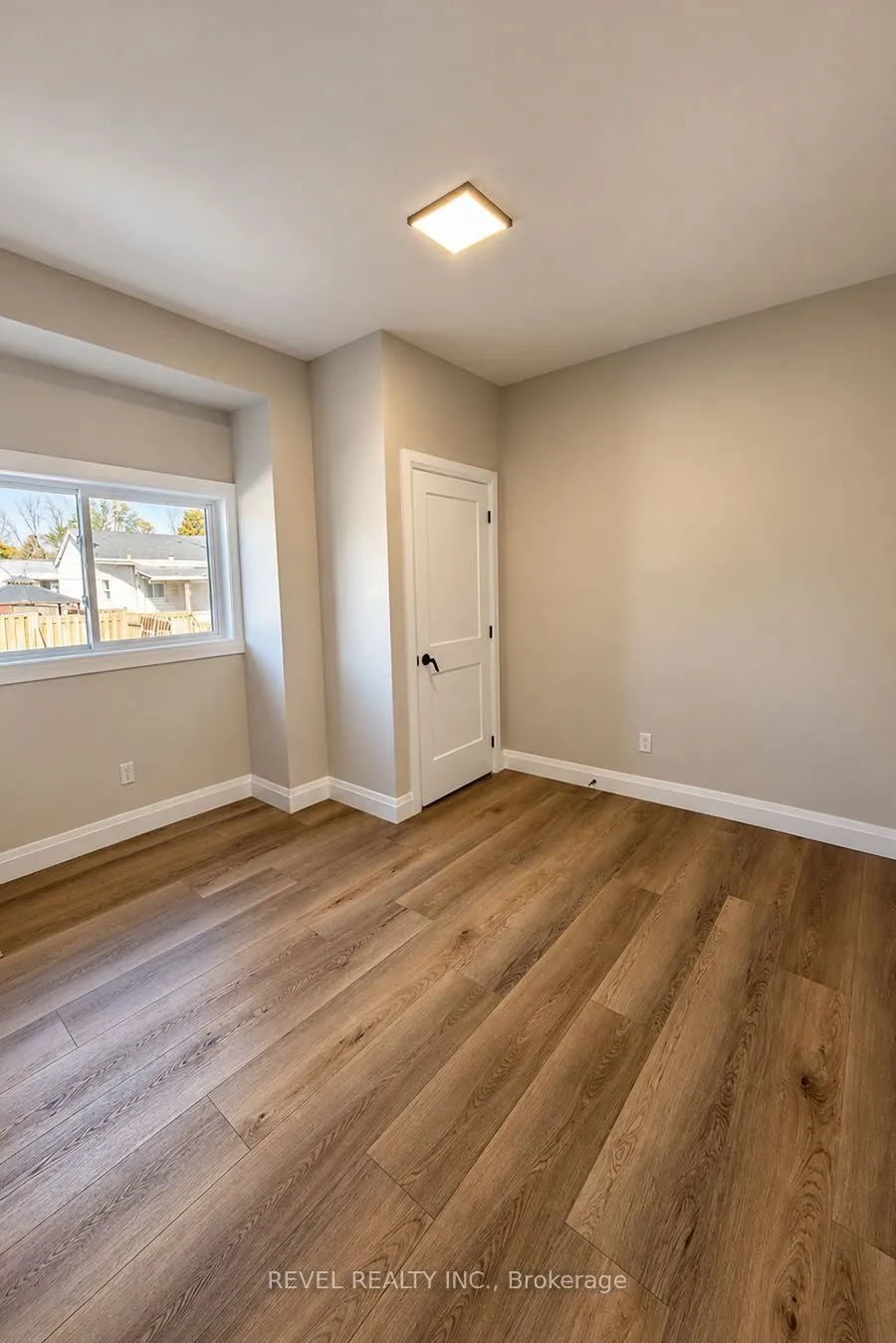 160 Catharine Avenue #1