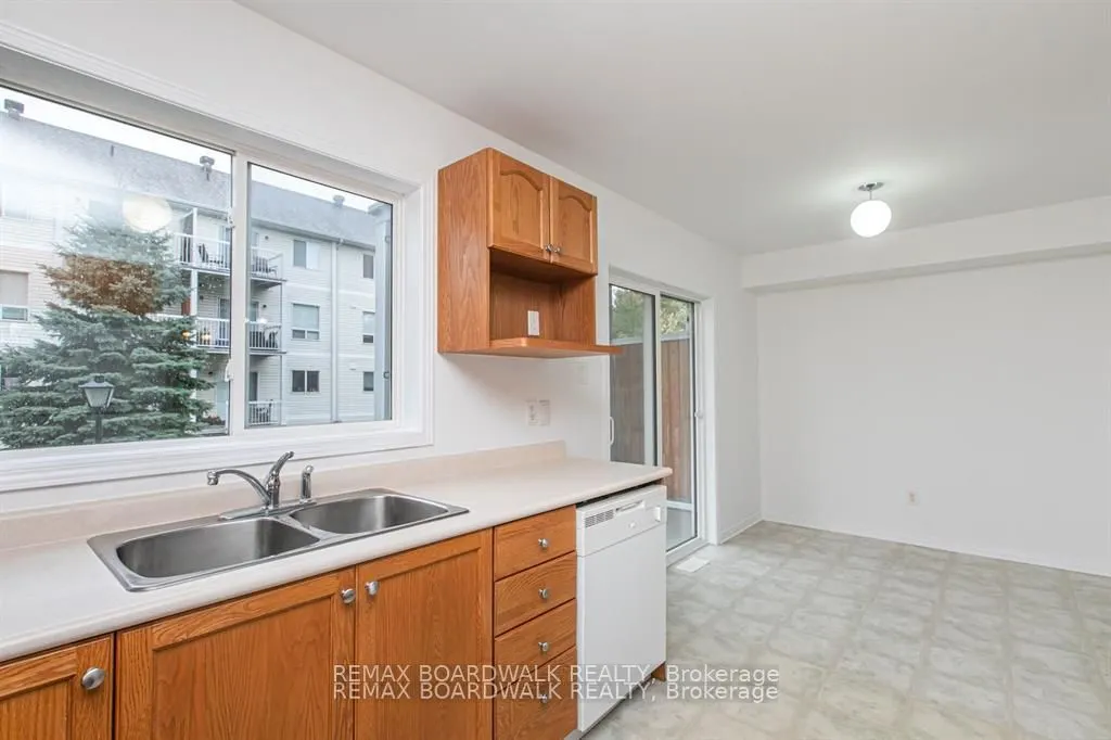 250 Gershwin Private #37