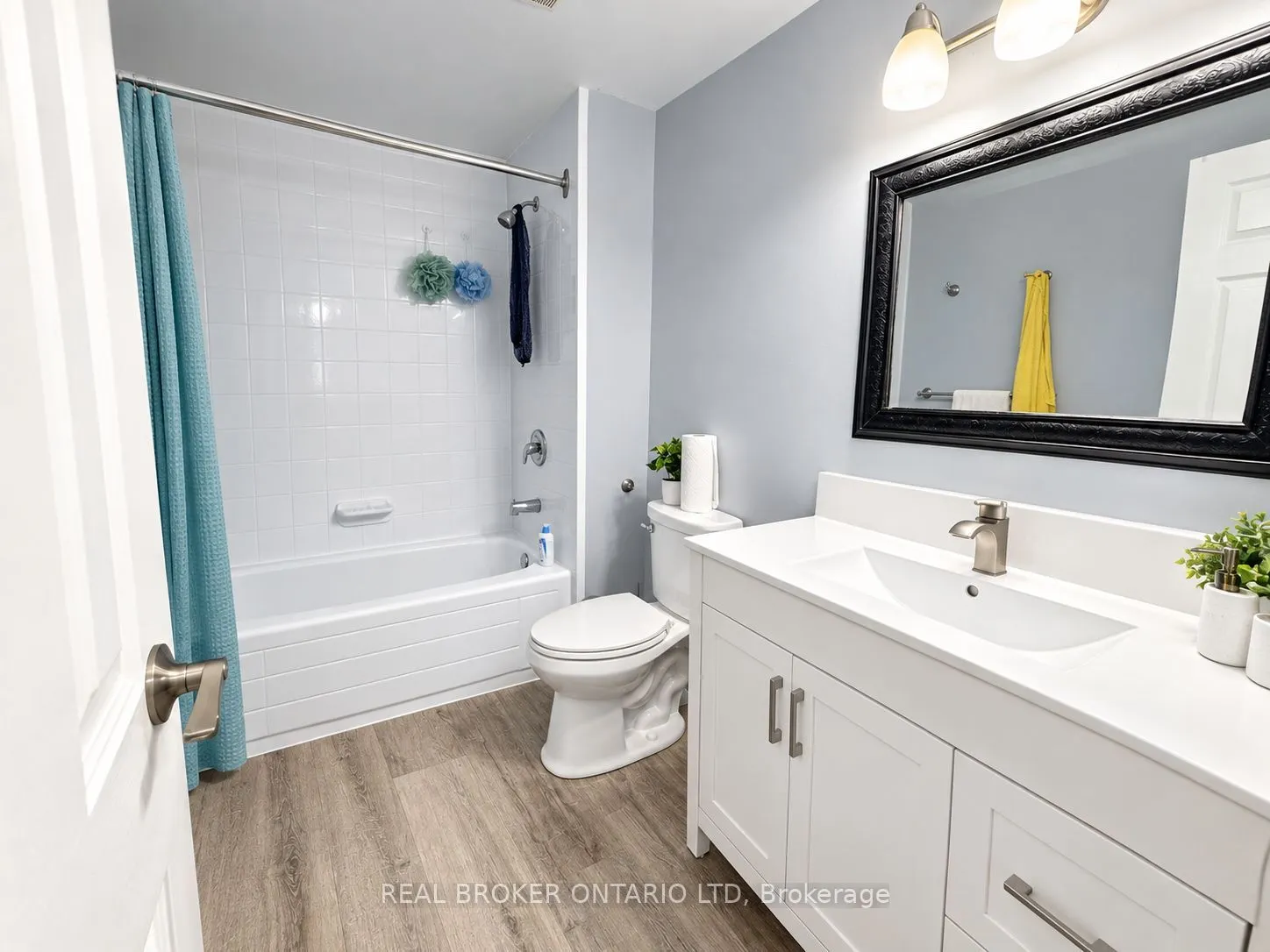 857 SOUTHDALE Road E #43