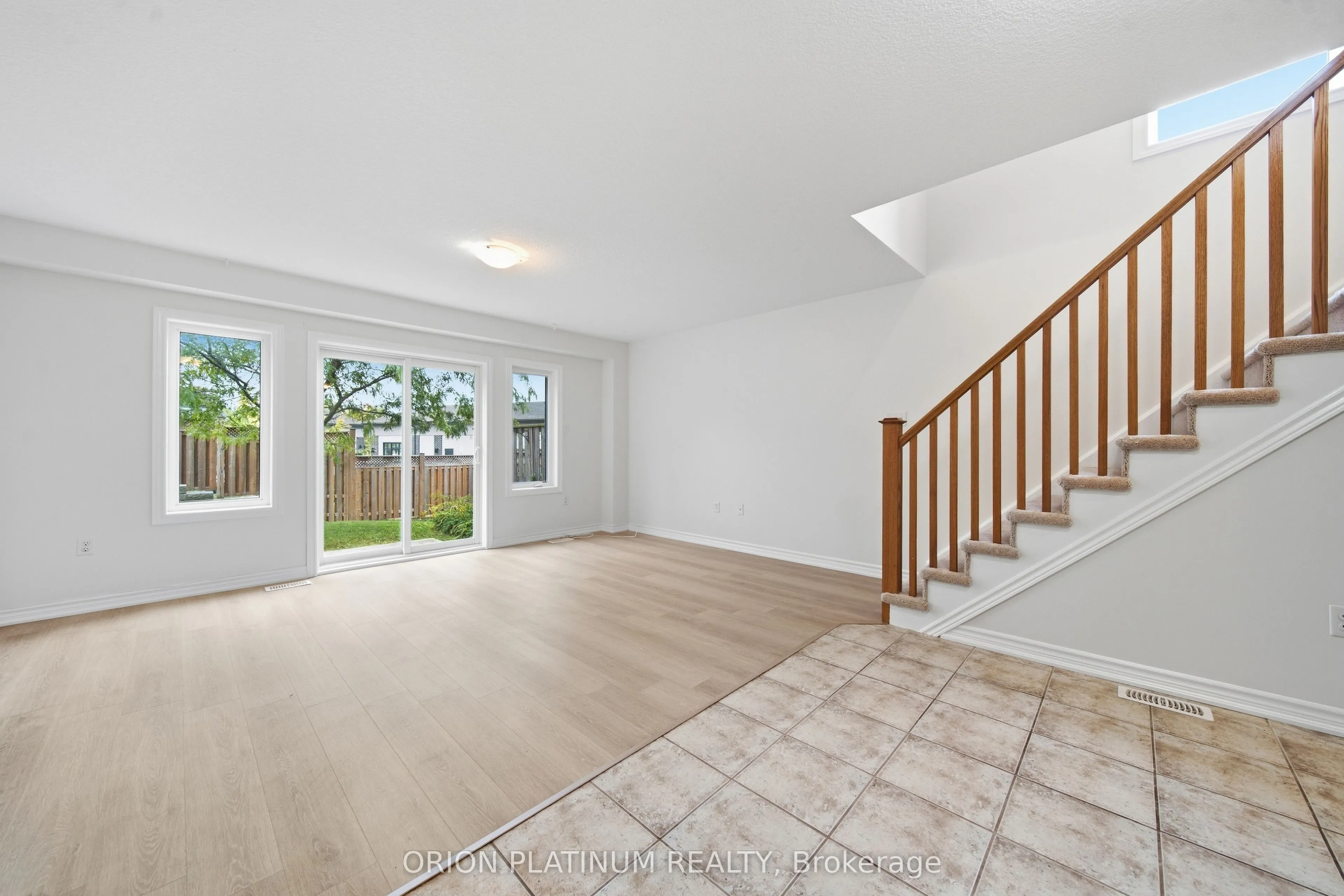 15 Kingsbury Square #29