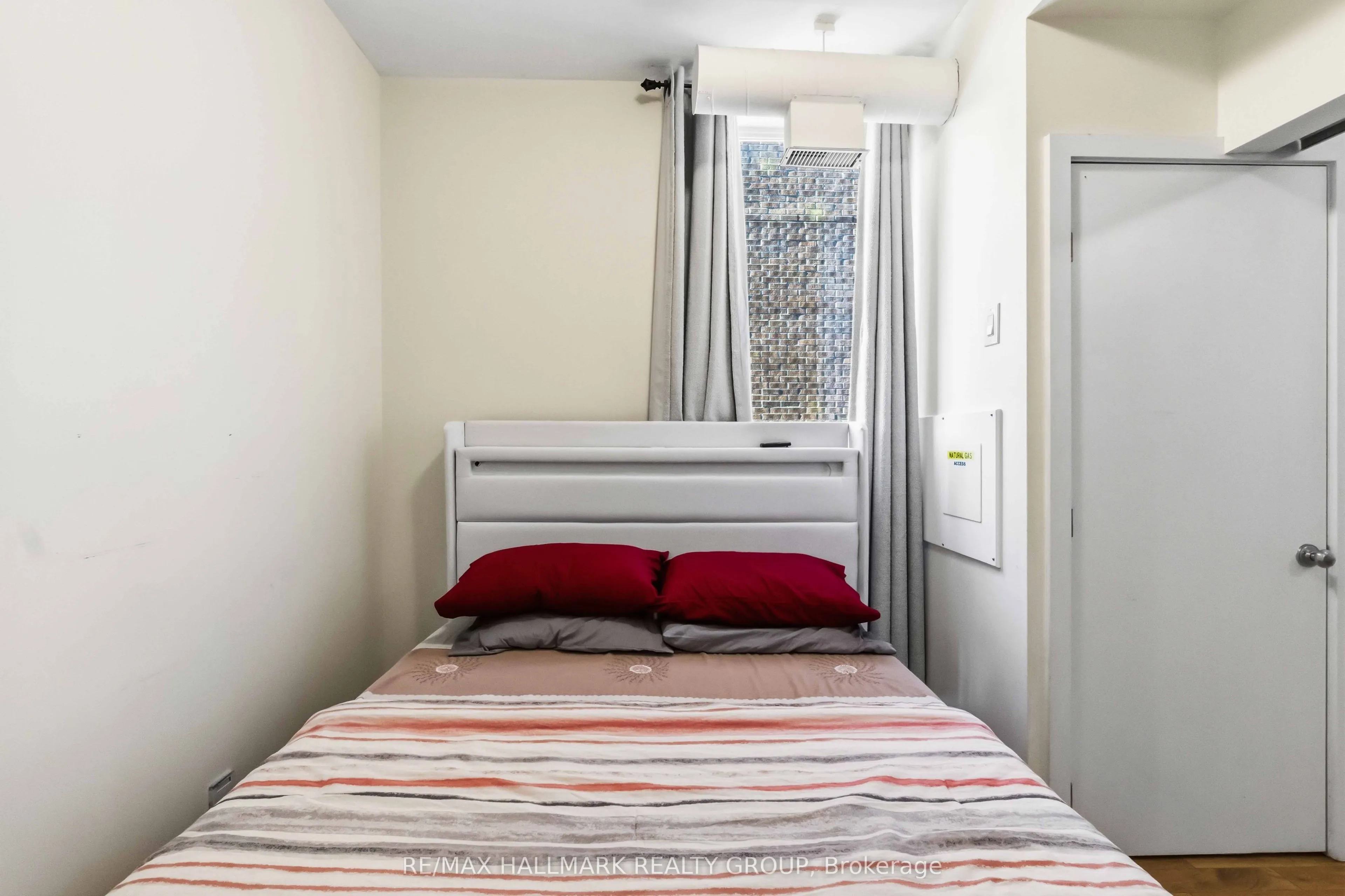 360 Cumberland Street #405