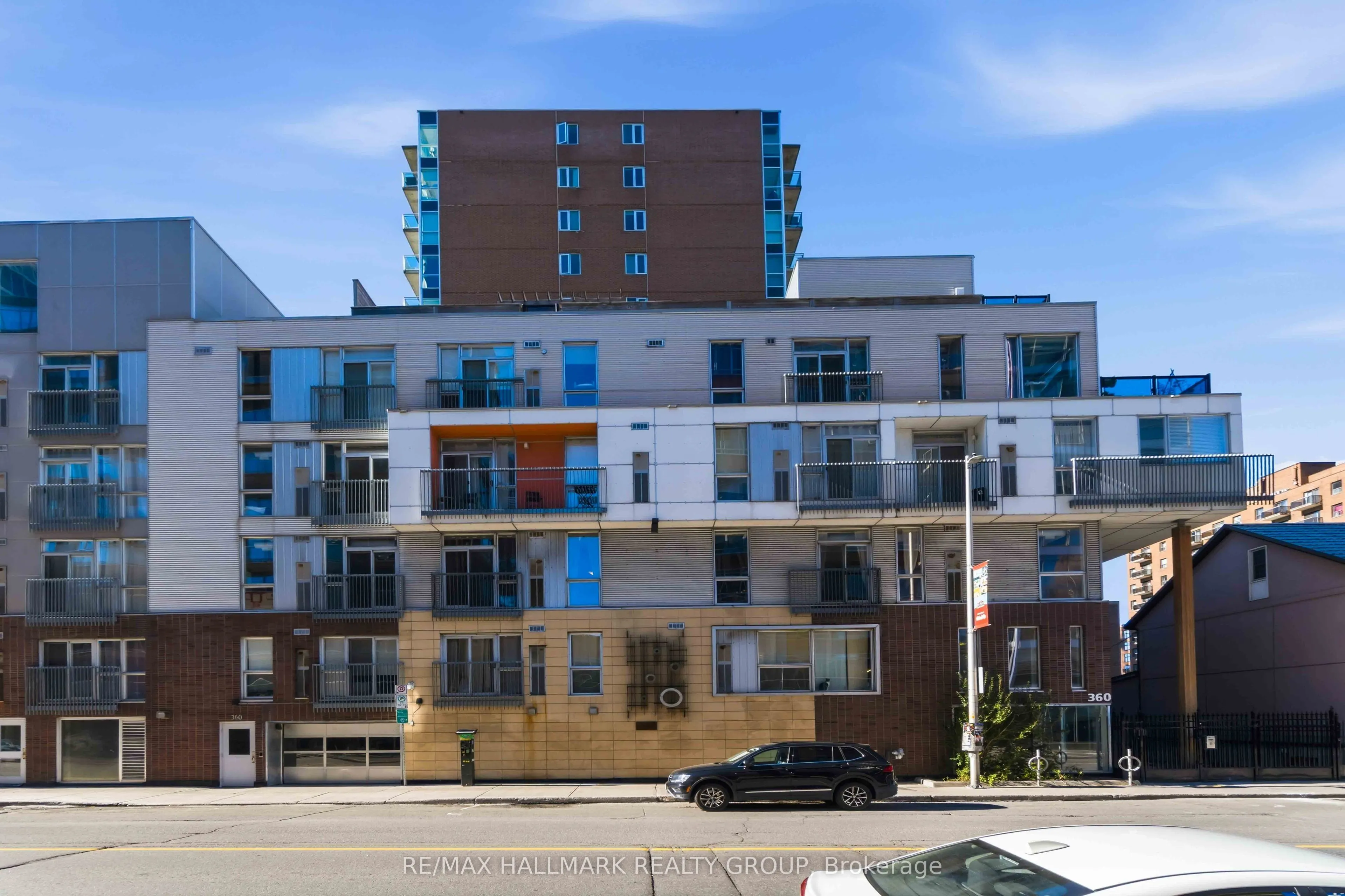 360 Cumberland Street #405