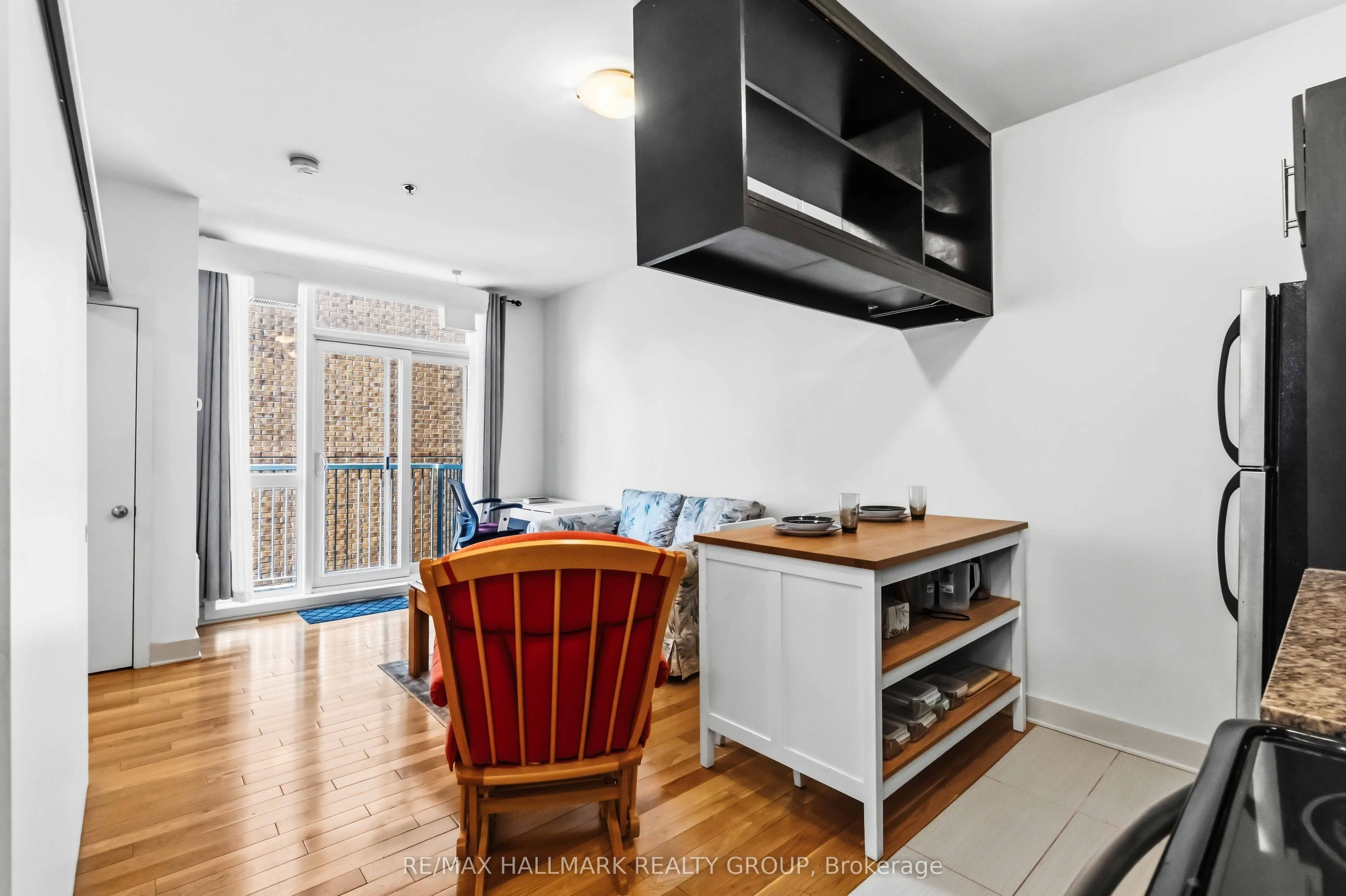 360 Cumberland Street #405