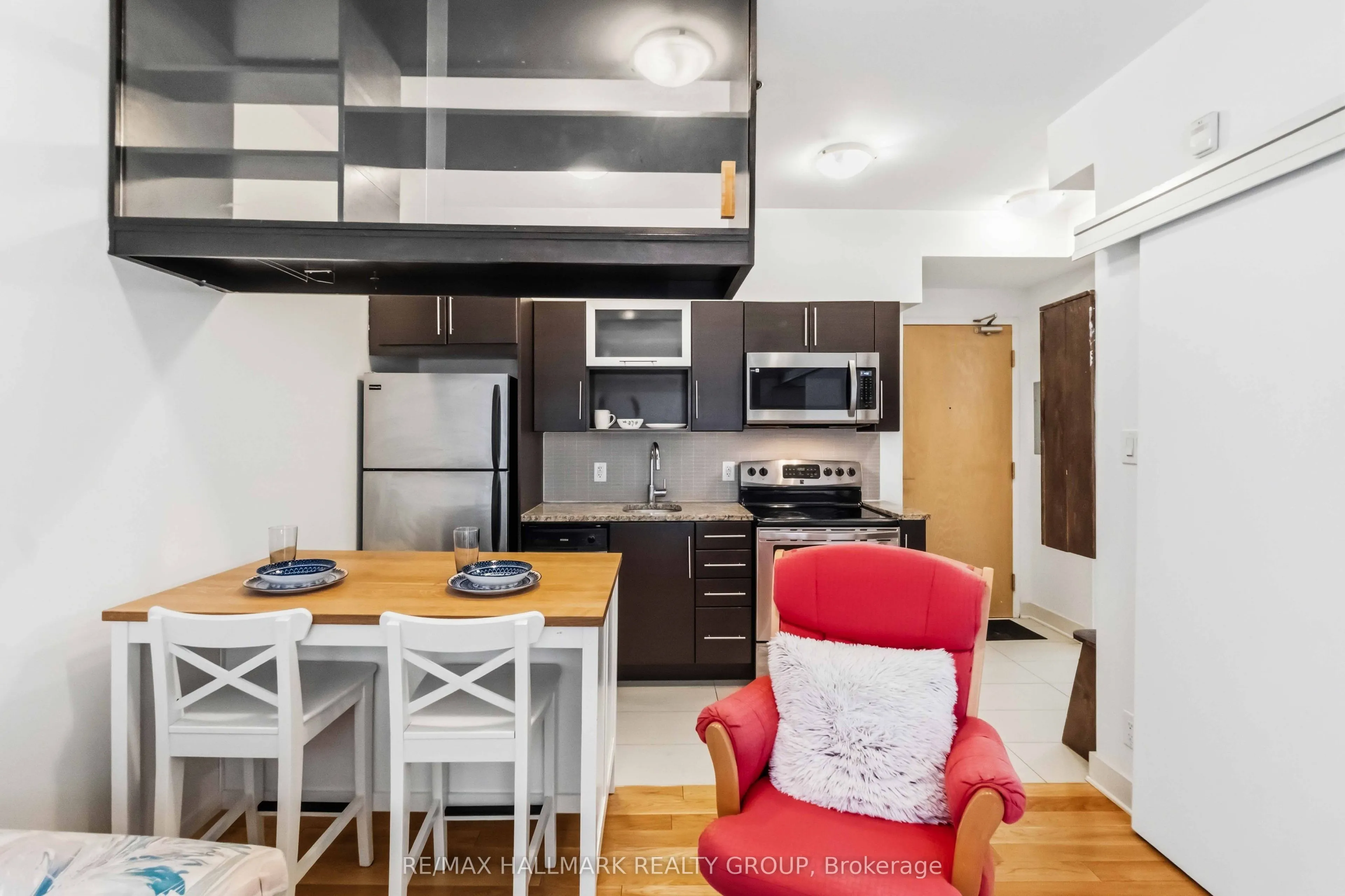 360 Cumberland Street #405