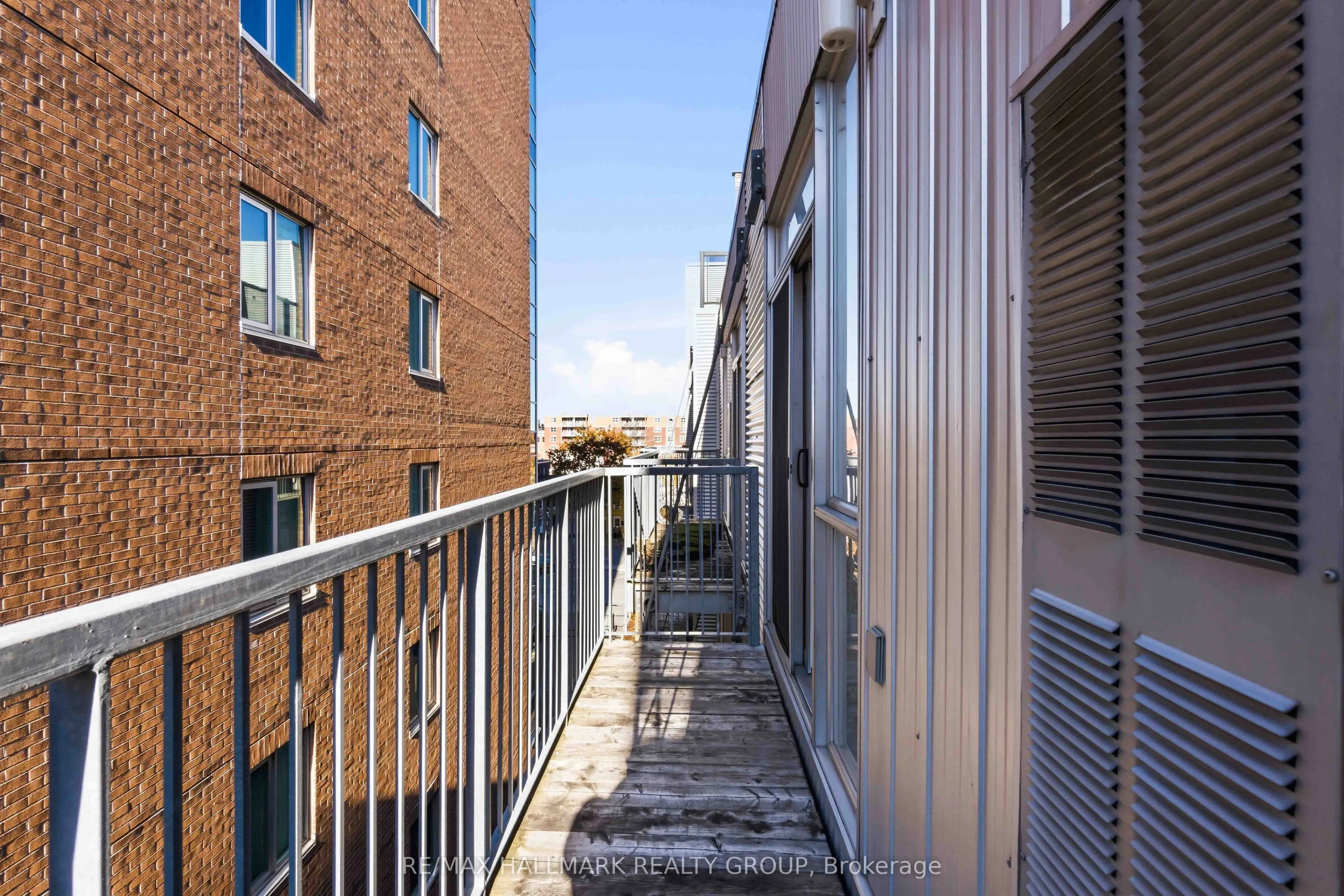 360 Cumberland Street #405