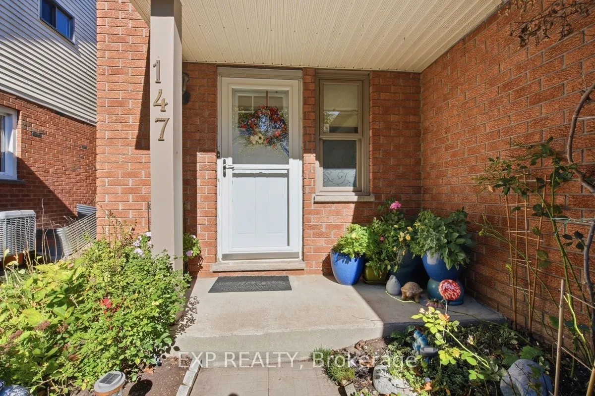 147 Walmer Gardens