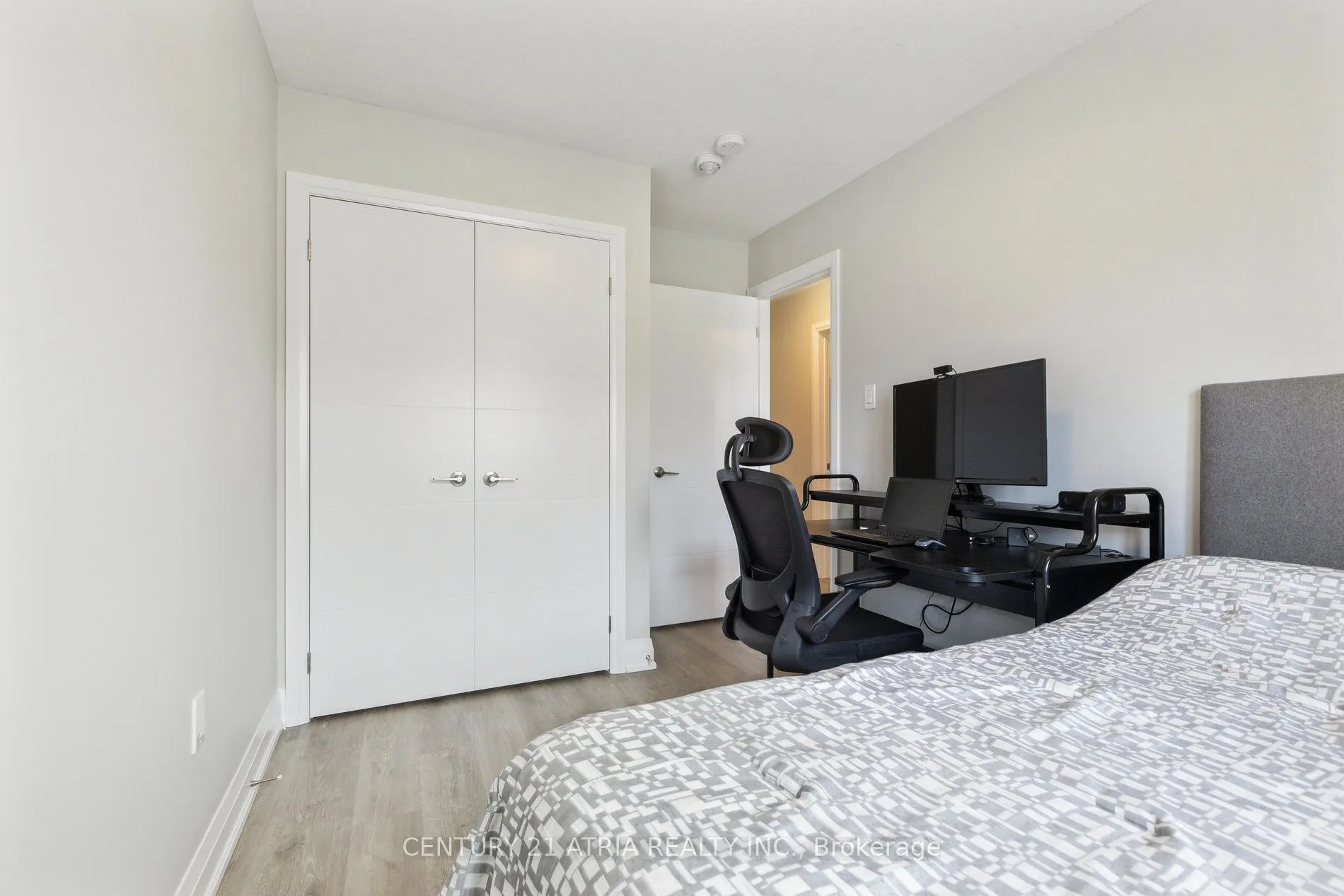 36 Steele Crescent #29